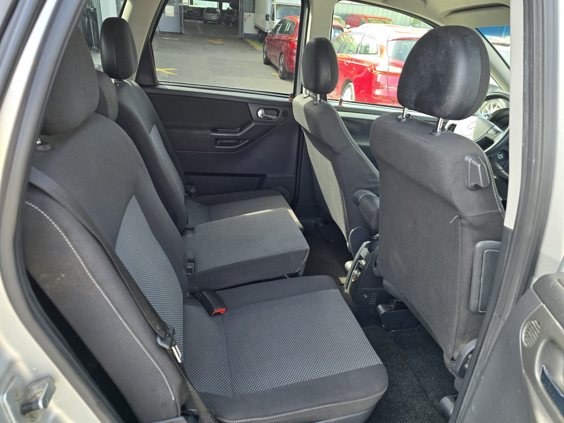 OPEL Meriva 1.3 CDTi Cosmo-image-23