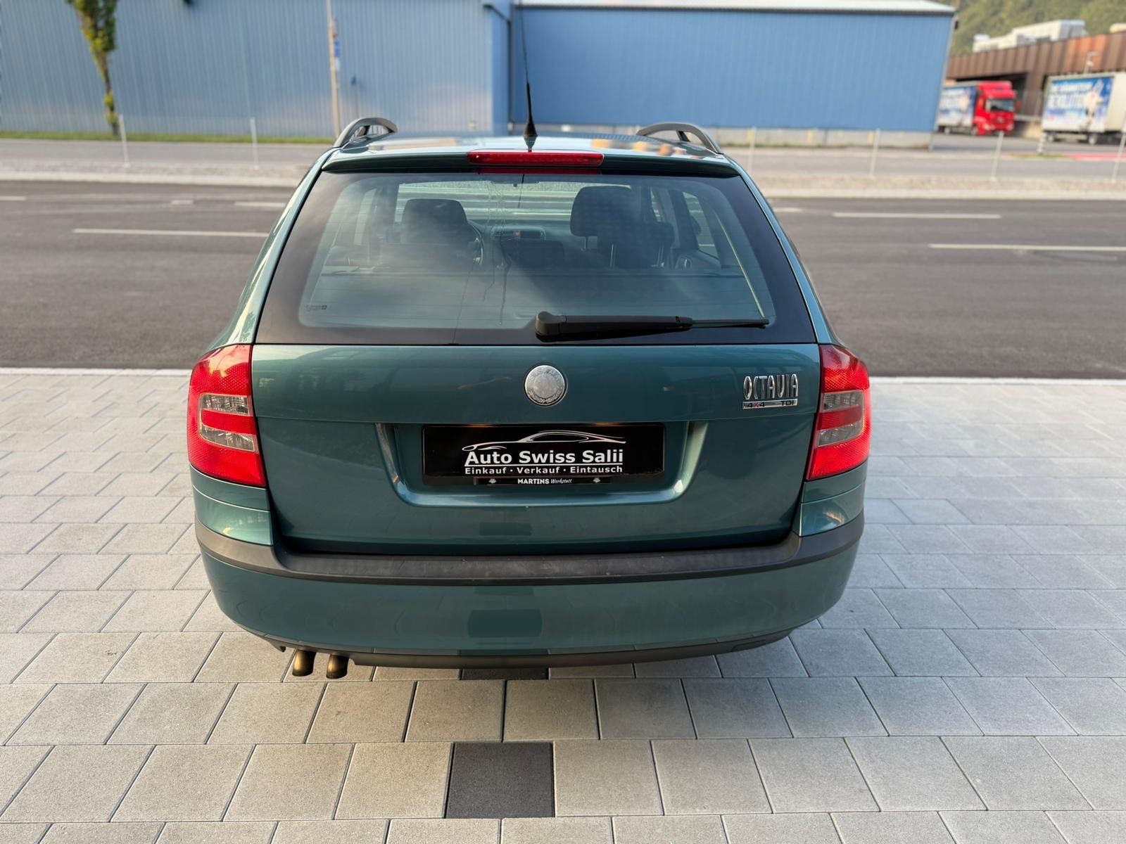 SKODA Octavia 1.9 TDI Adventure 4x4-image-5
