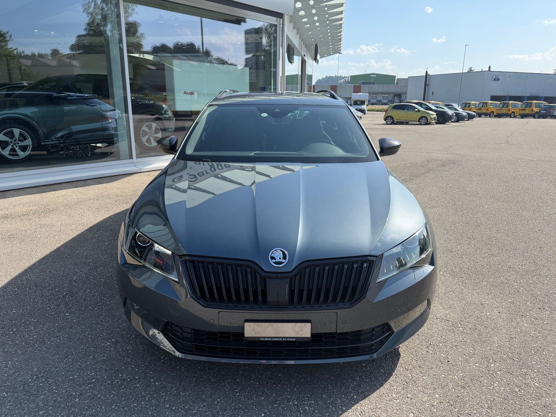 SKODA Superb Combi 2.0 TDi Sport Line 4x4 DSG-image-7