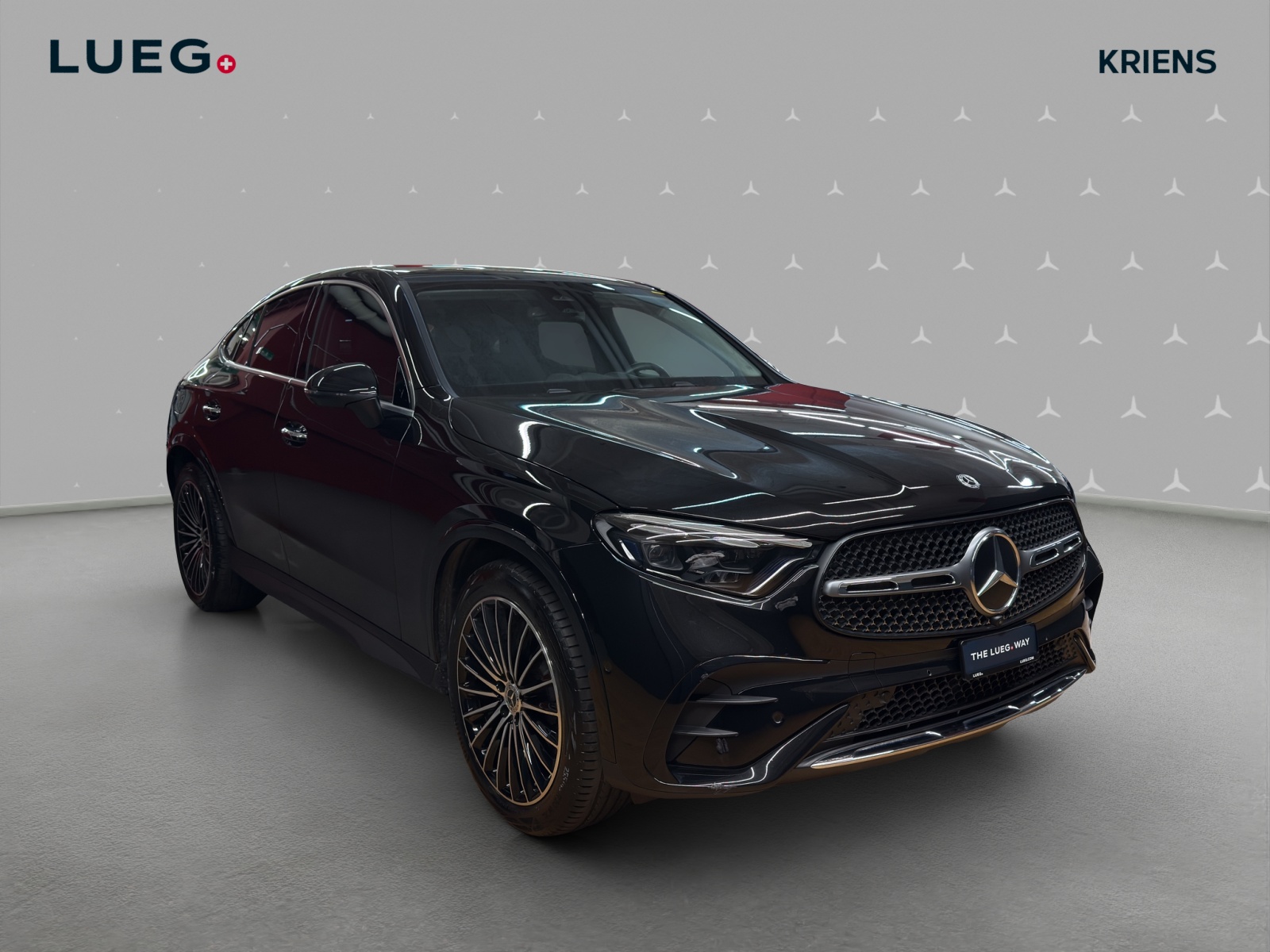 MERCEDES-BENZ GLC 200 4M - Coupé - AMG / 360 Grad Kamera / Head-Up Display / DIGITAL Light-image-4