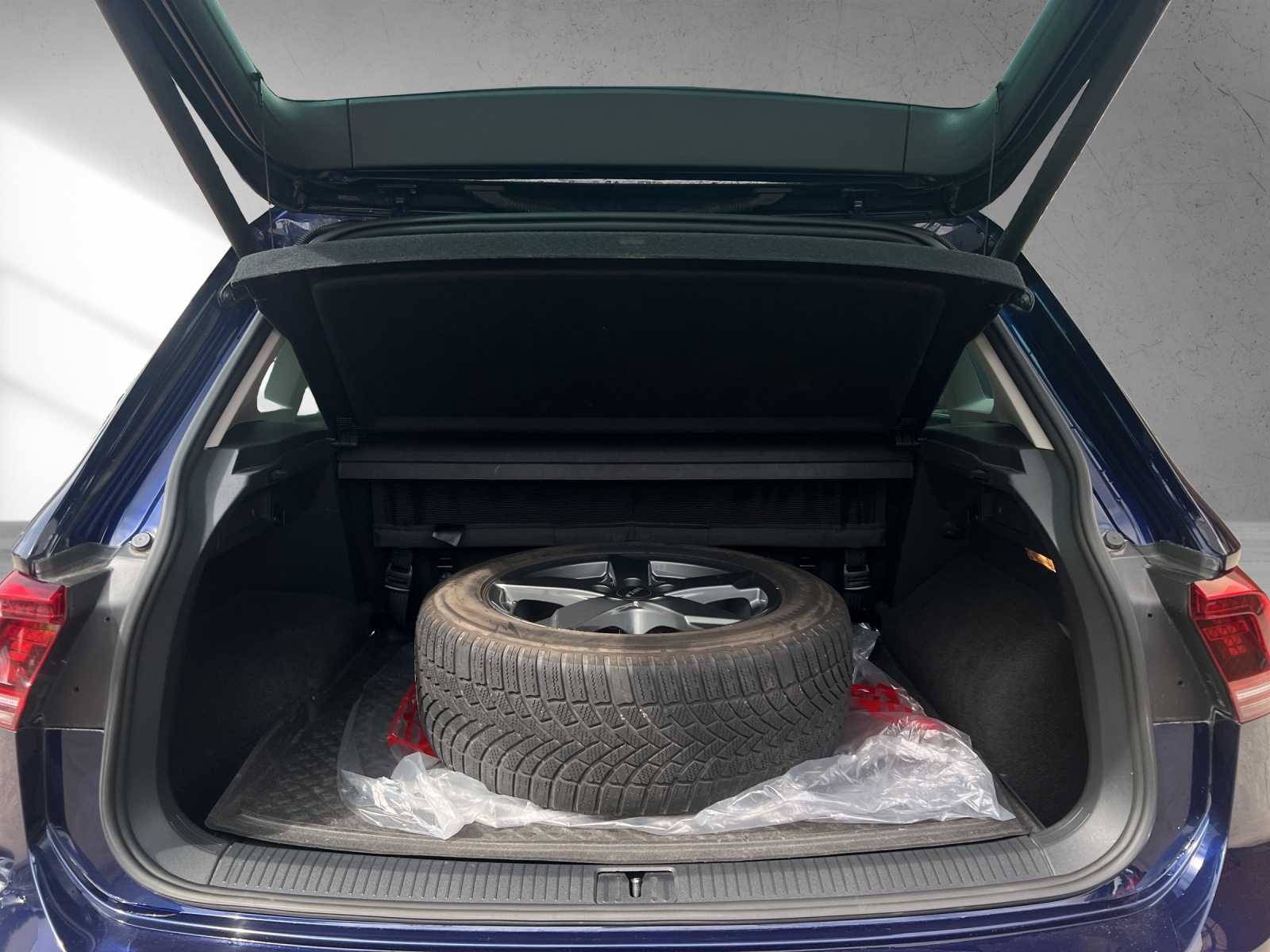VW Tiguan 2.0TDI High 4M-image-15