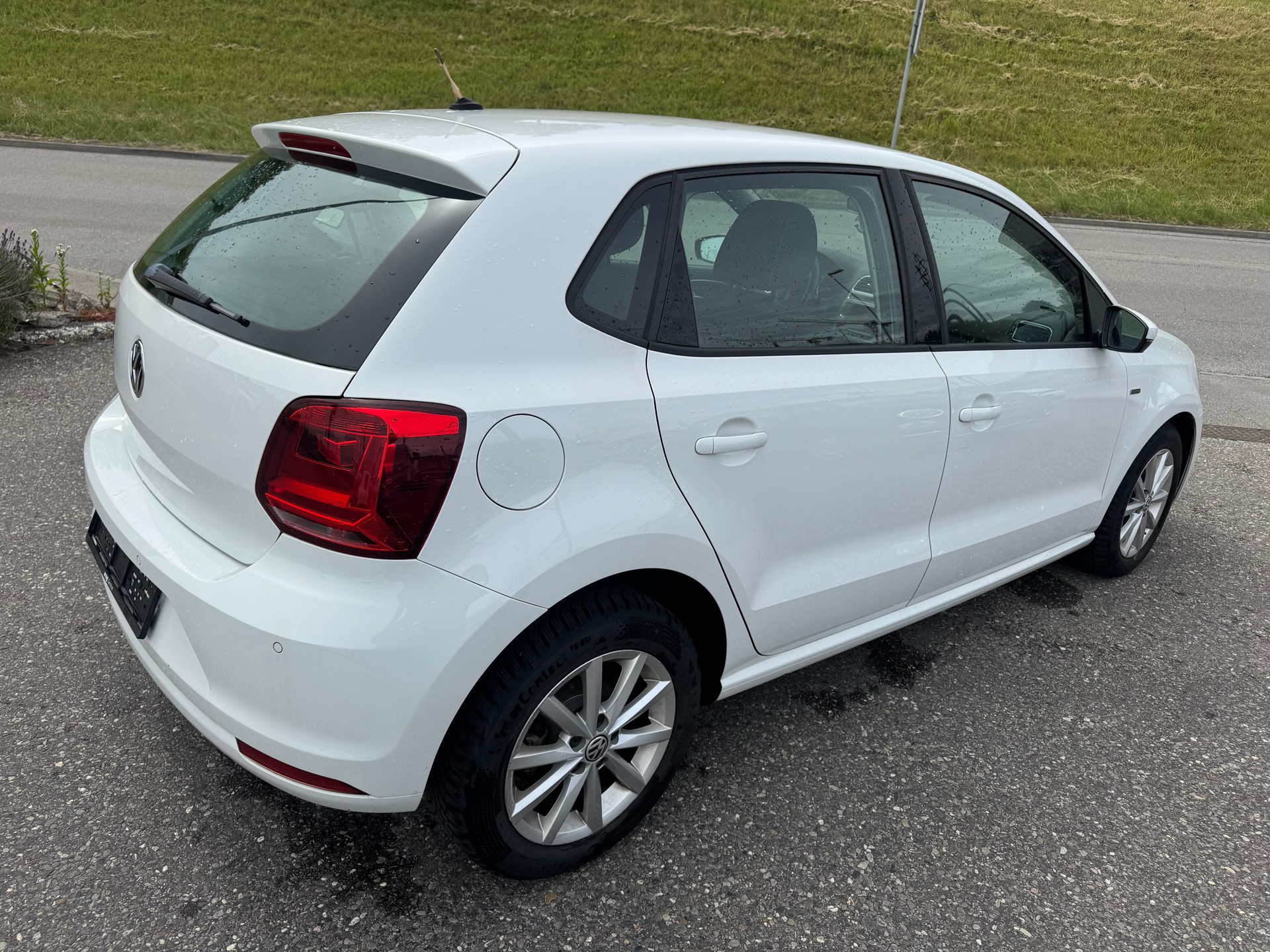 VW Polo 1.2 TSI BMT Lounge-image-3