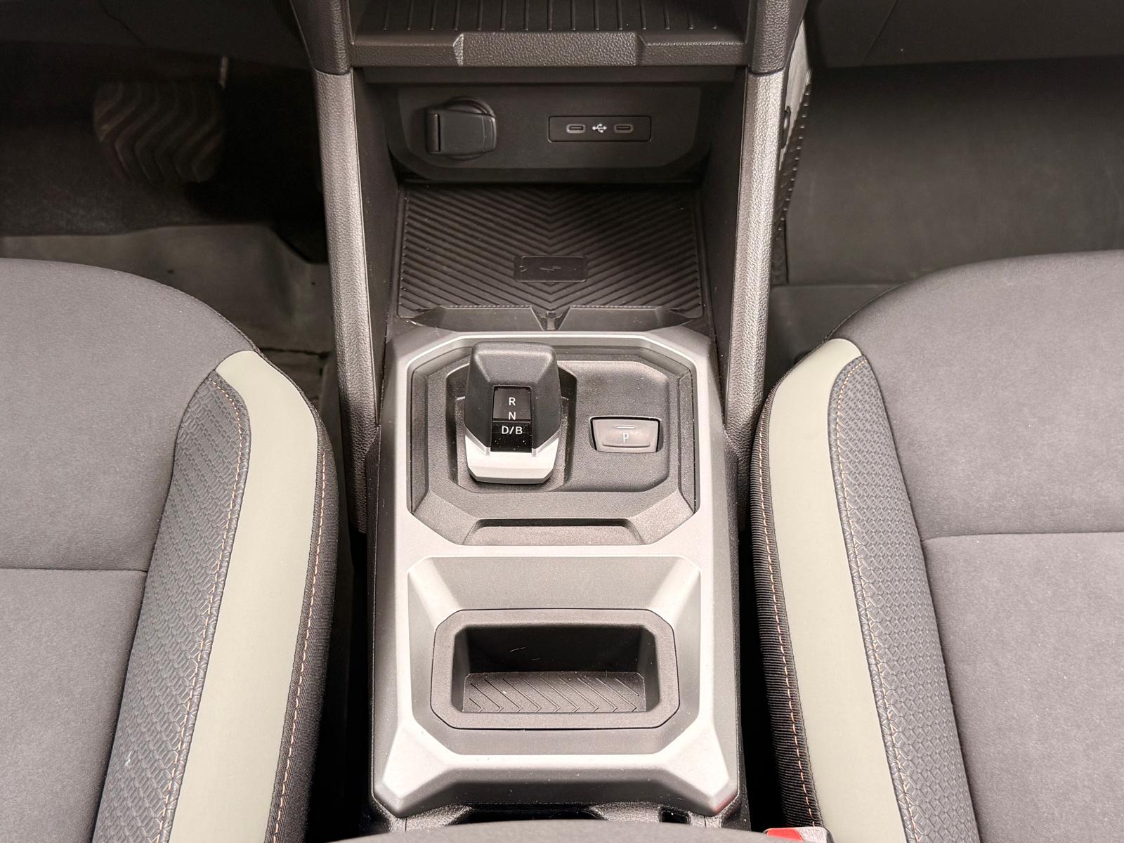 DACIA Duster HEV 140 Extreme-image-25