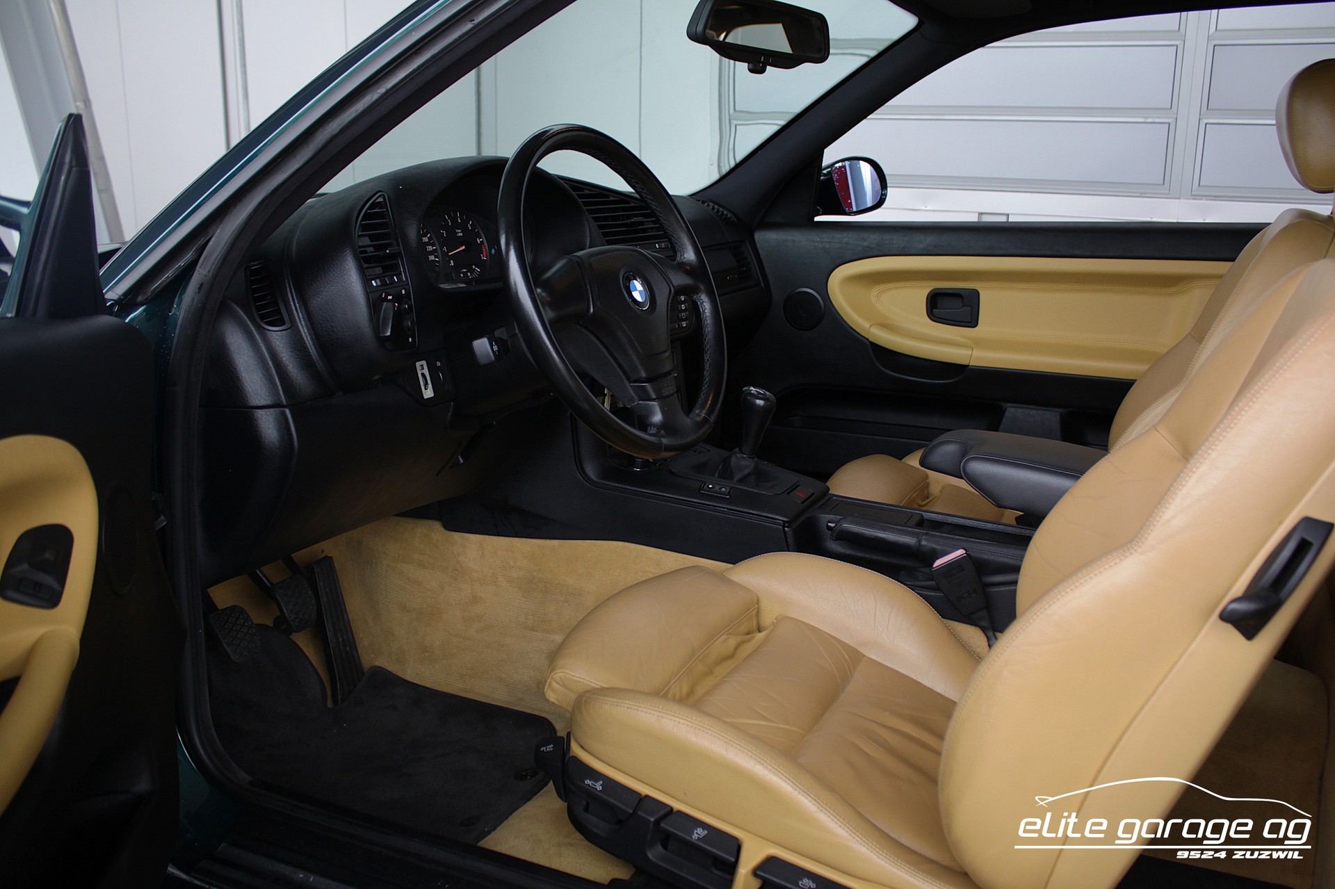 BMW 328i Coupé M-Sportpaket-image-13