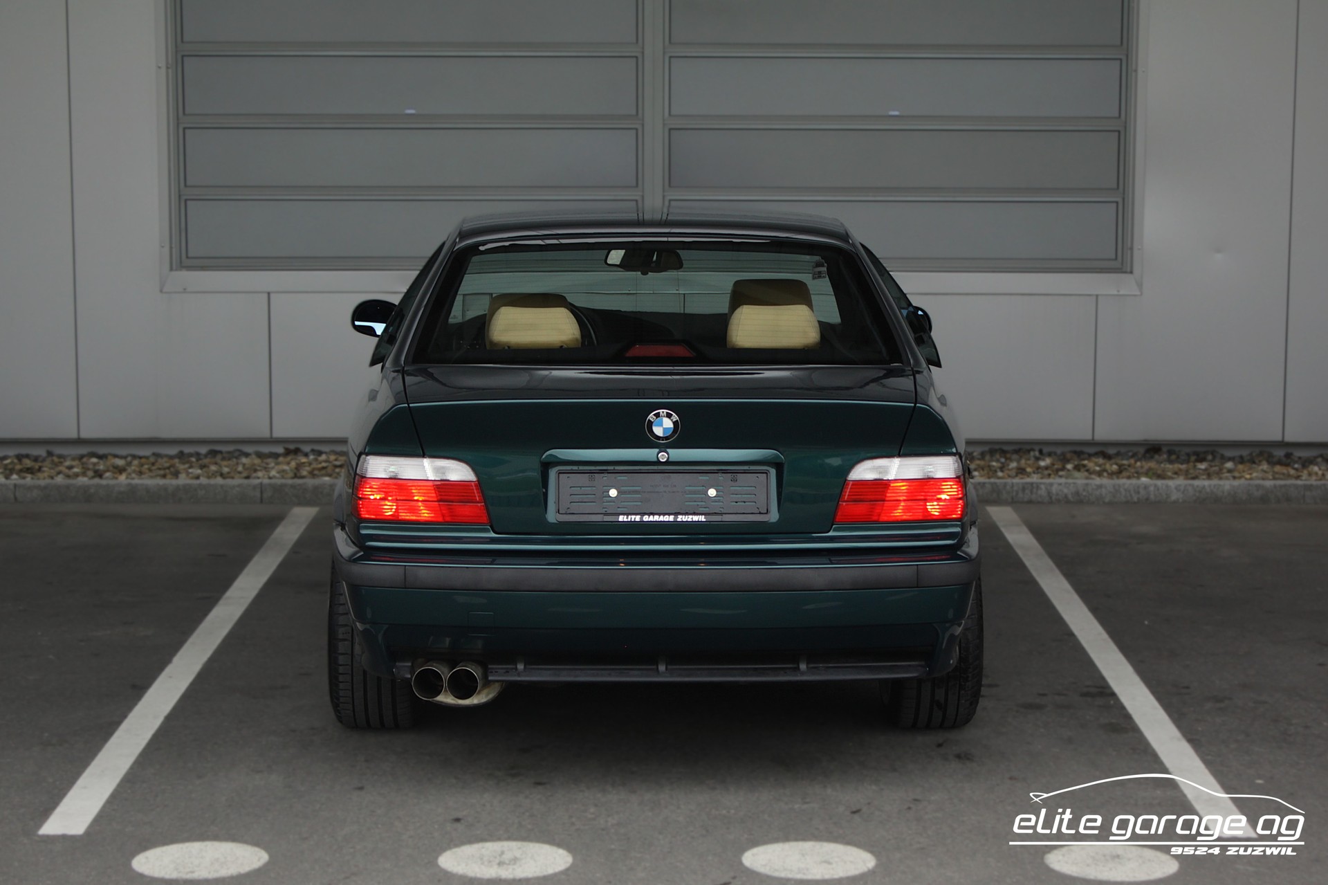 BMW 328i Coupé M-Sportpaket-image-3