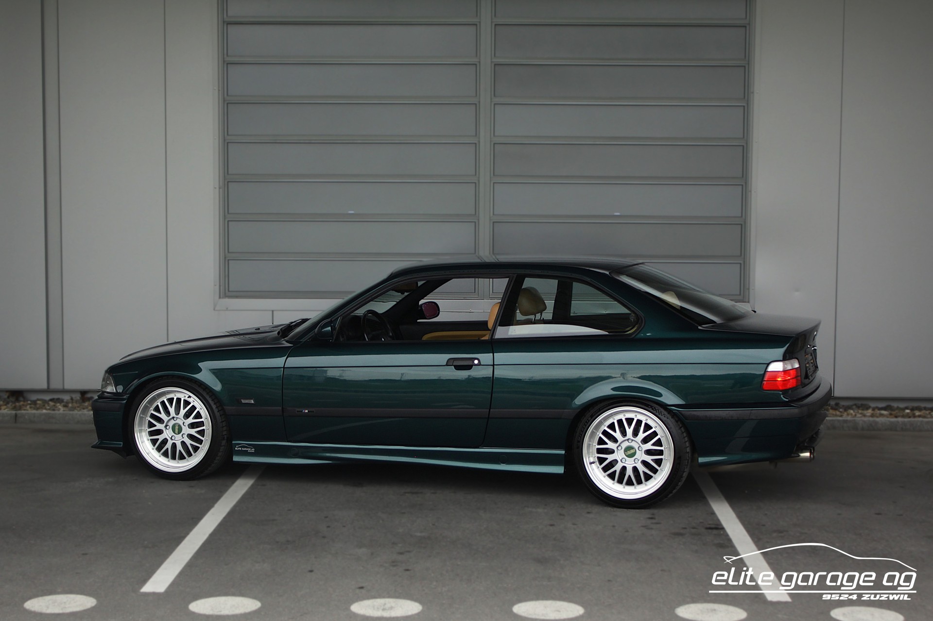 BMW 328i Coupé M-Sportpaket-image-2