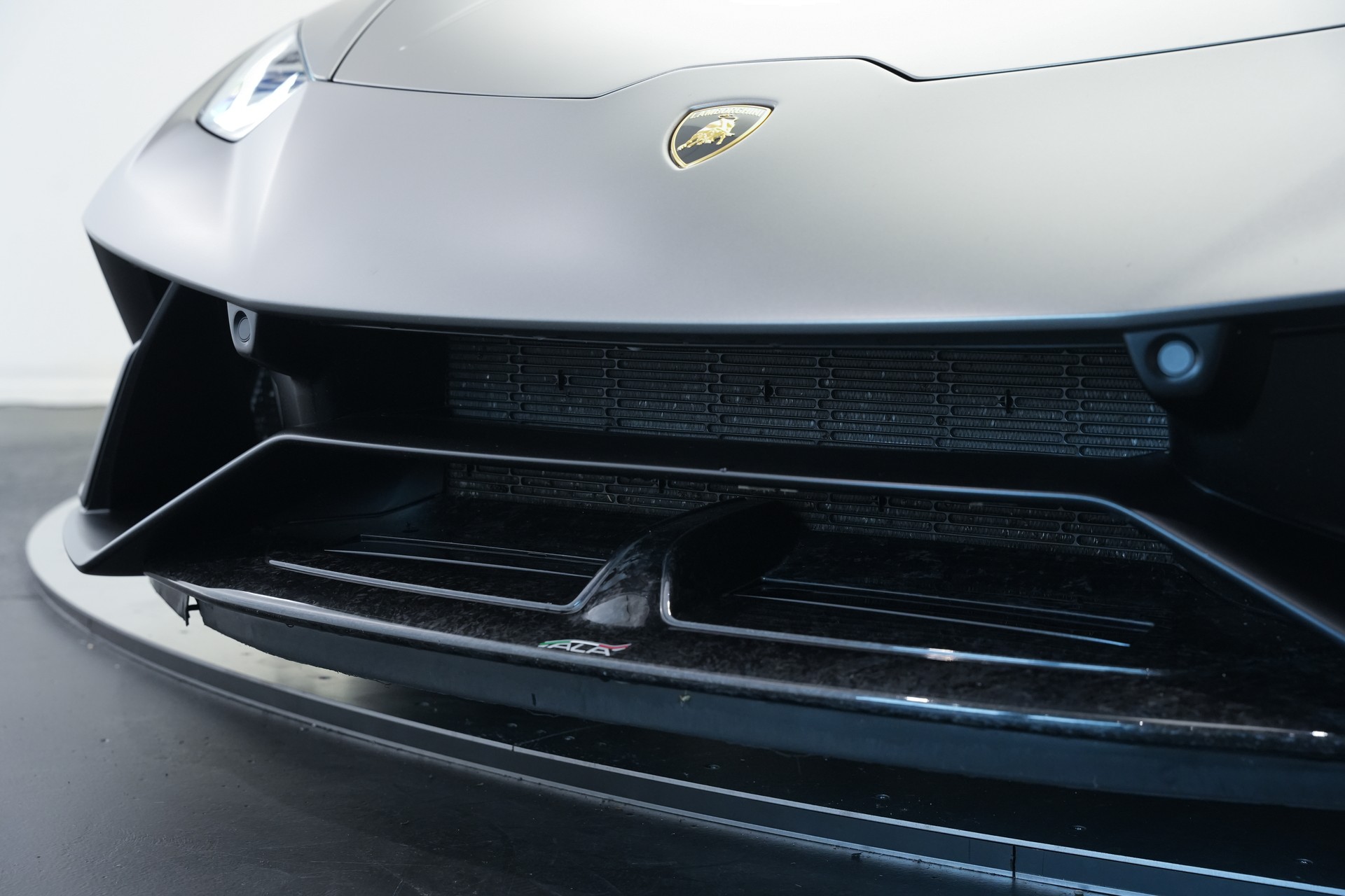 LAMBORGHINI Huracan LP640-4 Coupé Performante DCT *grigio titans* *Sensonum*-image-46