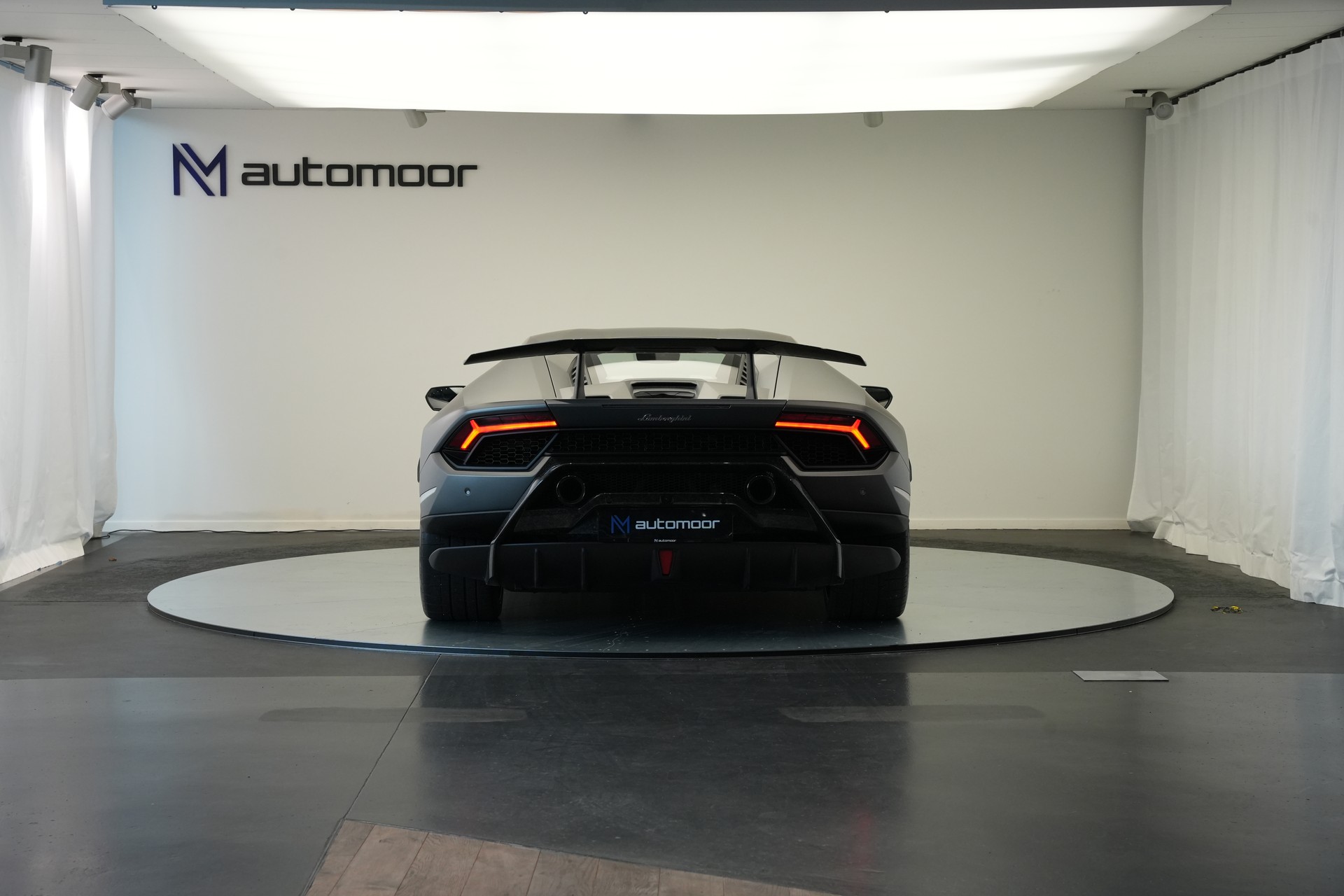 LAMBORGHINI Huracan LP640-4 Coupé Performante DCT *grigio titans* *Sensonum*-image-5