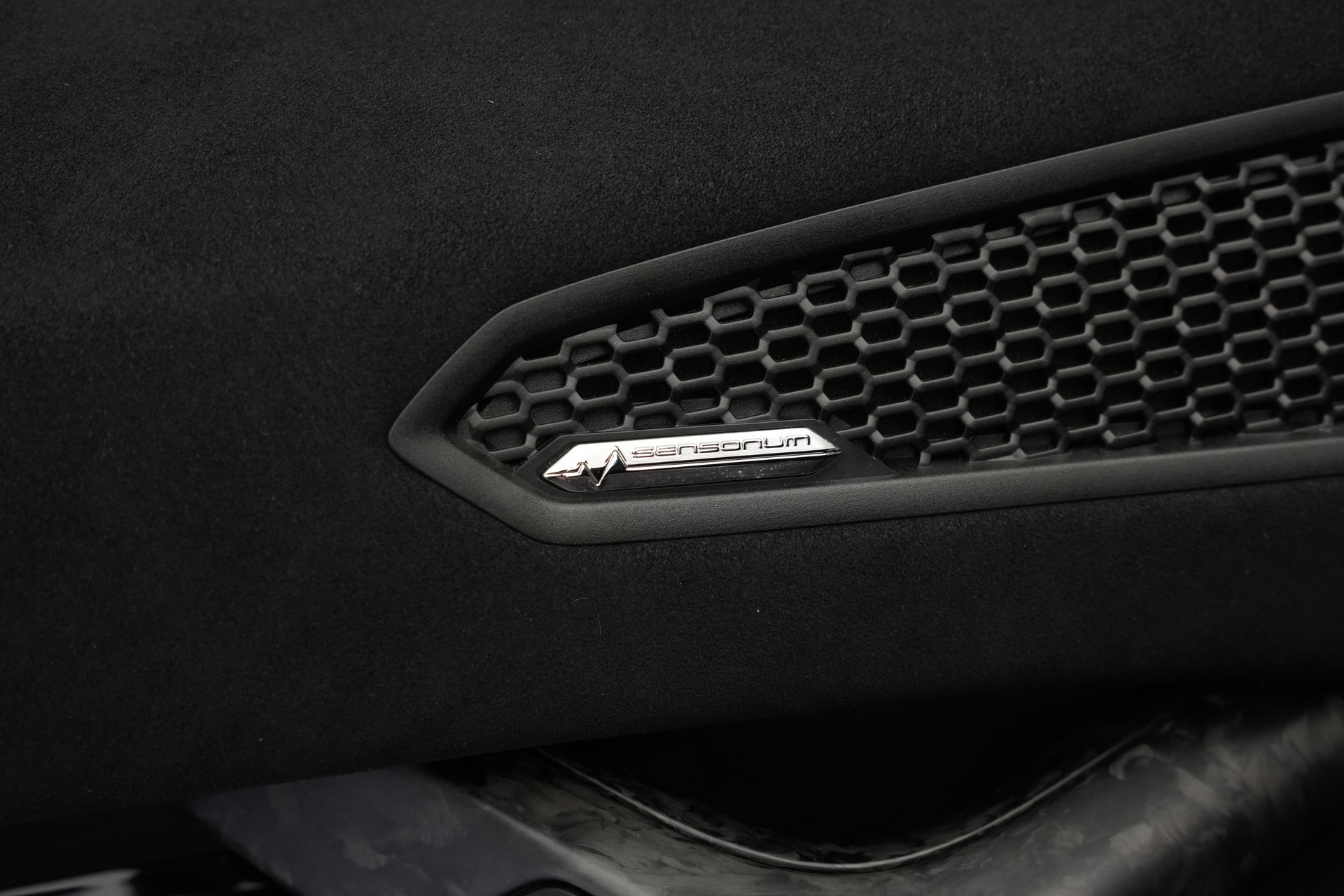 LAMBORGHINI Huracan LP640-4 Coupé Performante DCT *grigio titans* *Sensonum*-image-15