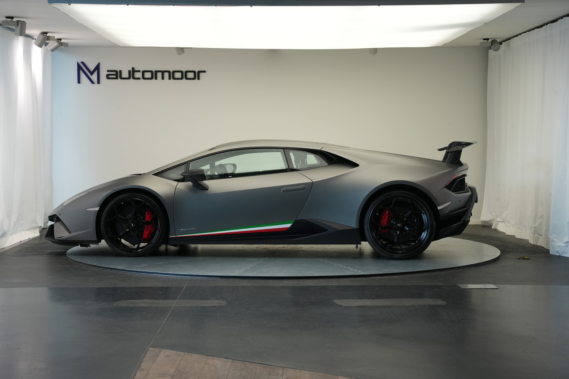 LAMBORGHINI Huracan LP640-4 Coupé Performante DCT *grigio titans* *Sensonum*-image-7