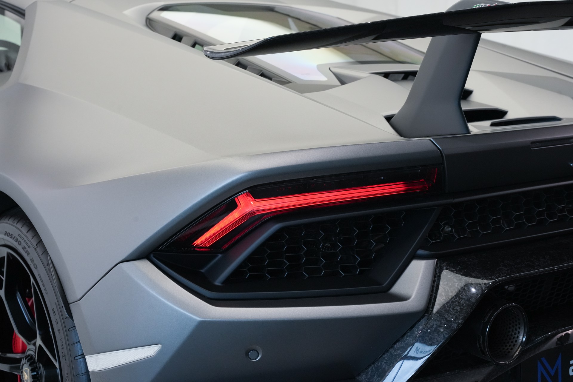 LAMBORGHINI Huracan LP640-4 Coupé Performante DCT *grigio titans* *Sensonum*-image-35