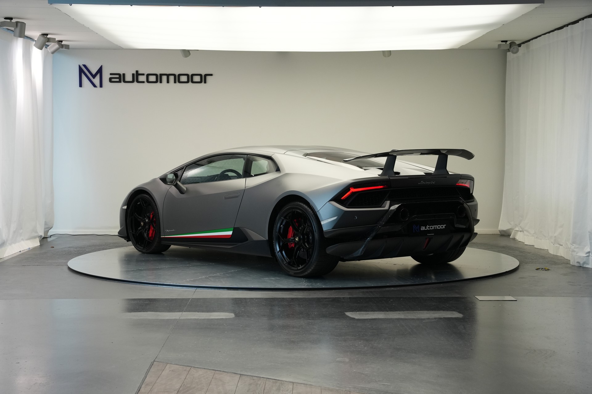 LAMBORGHINI Huracan LP640-4 Coupé Performante DCT *grigio titans* *Sensonum*-image-6