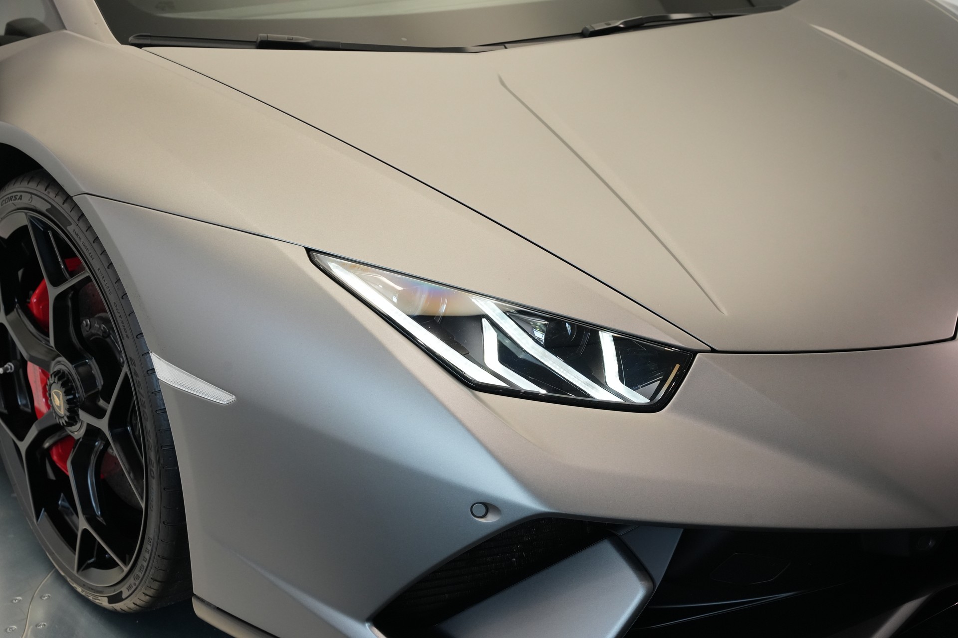LAMBORGHINI Huracan LP640-4 Coupé Performante DCT *grigio titans* *Sensonum*-image-46