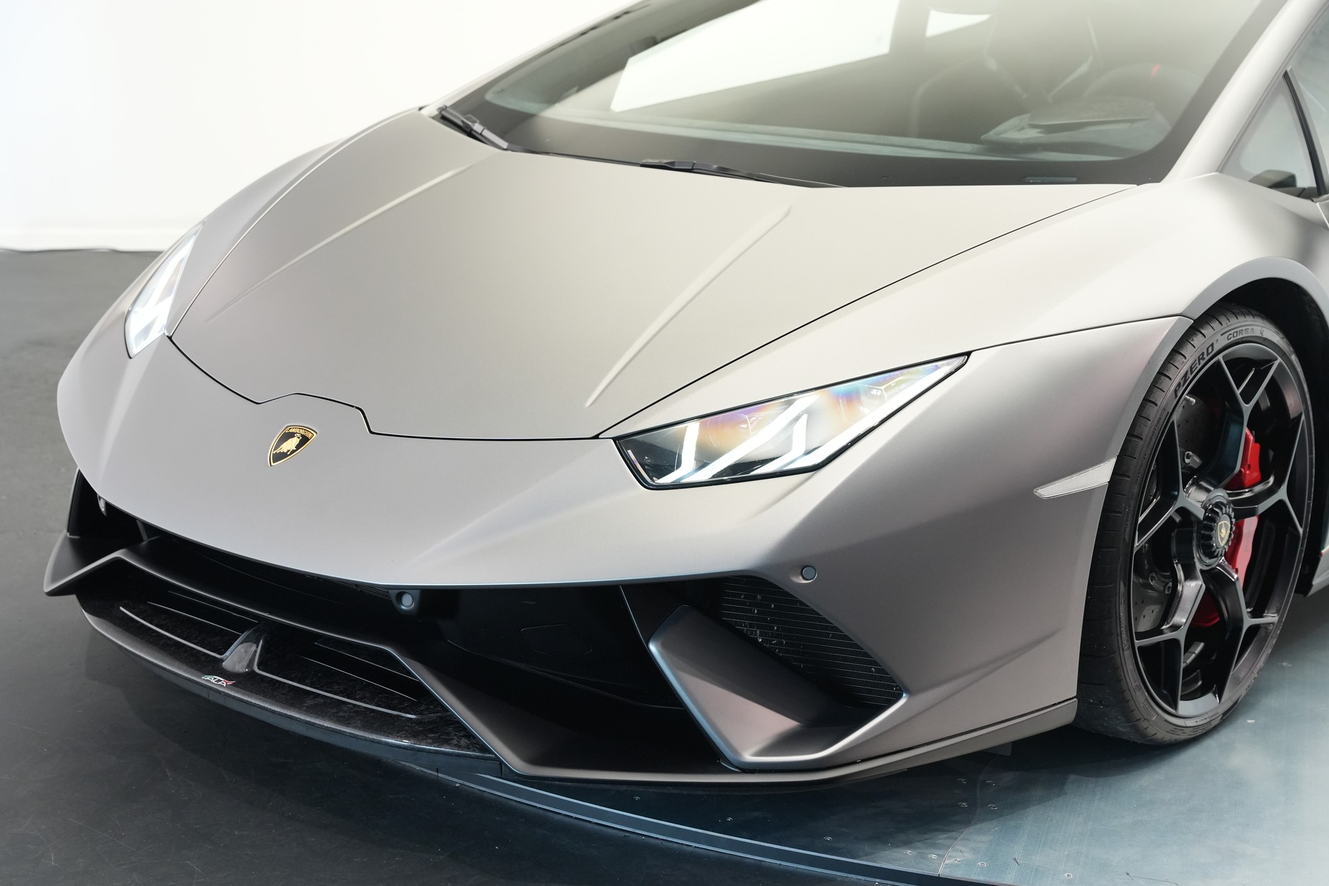 LAMBORGHINI Huracan LP640-4 Coupé Performante DCT *grigio titans* *Sensonum*-image-44