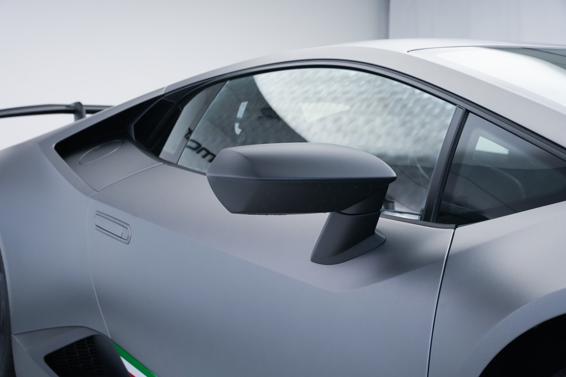 LAMBORGHINI Huracan LP640-4 Coupé Performante DCT *grigio titans* *Sensonum*-image-50