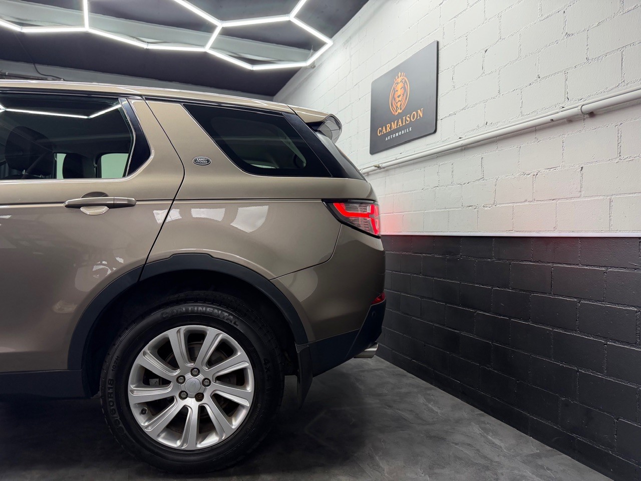 LAND ROVER Discovery Sport 2.2SD4 HSE AT9 | 4x4-showroom-element-3