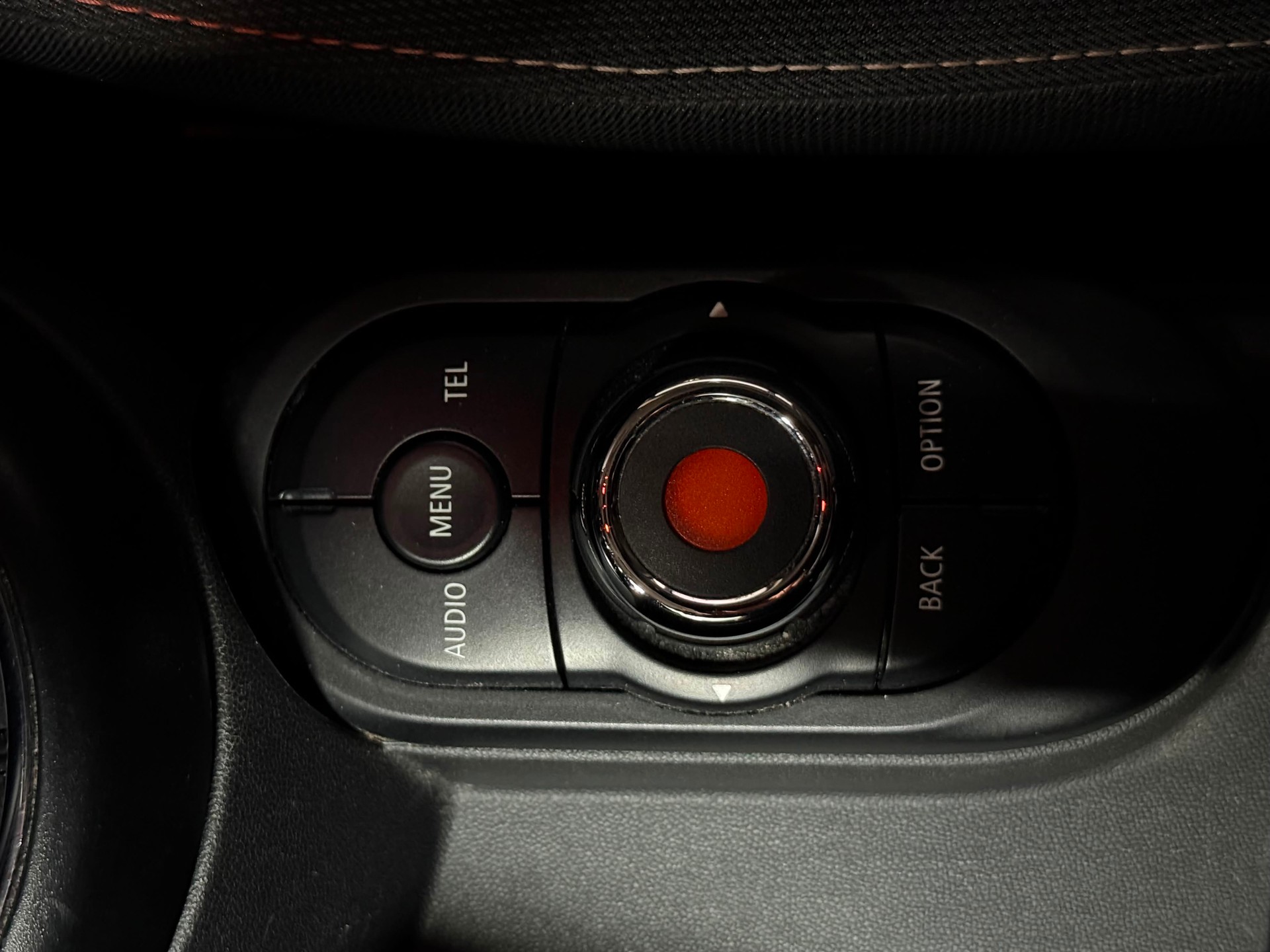 MINI Cooper-image-16