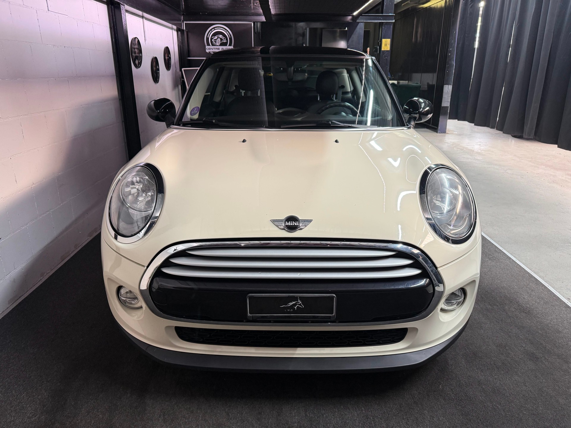 MINI Cooper-image-4