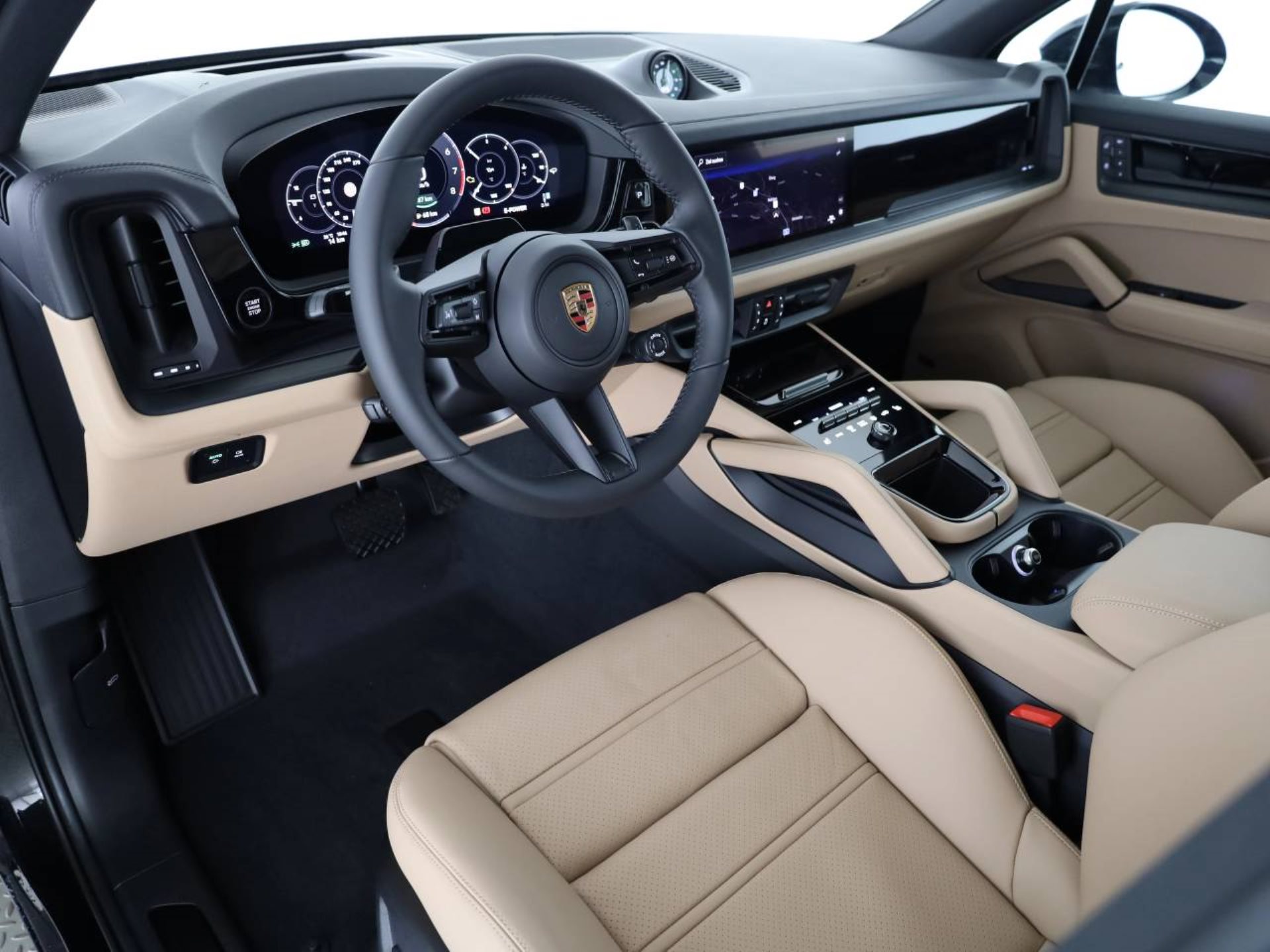 PORSCHE Cayenne E-Hybrid Black Edition-showroom-element-3