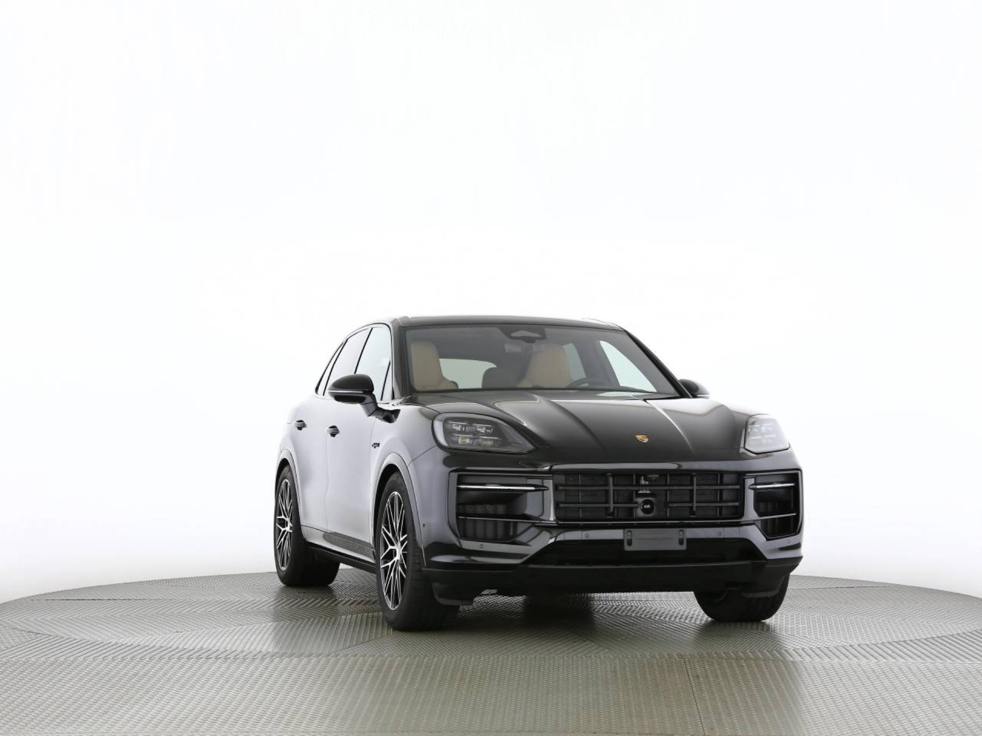 PORSCHE Cayenne E-Hybrid Black Edition-image-14