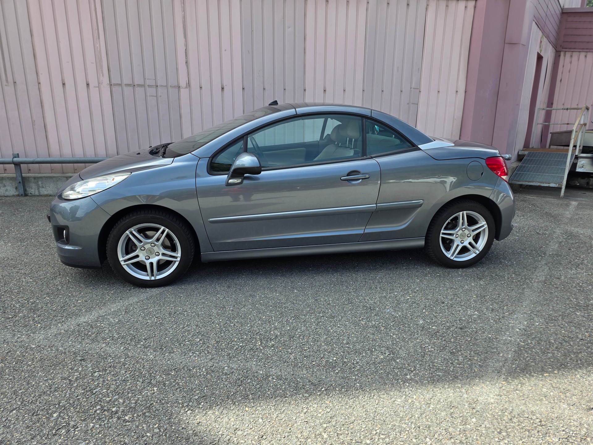 PEUGEOT 207 CC 1.6 16V Turbo Swiss Edition-image-3