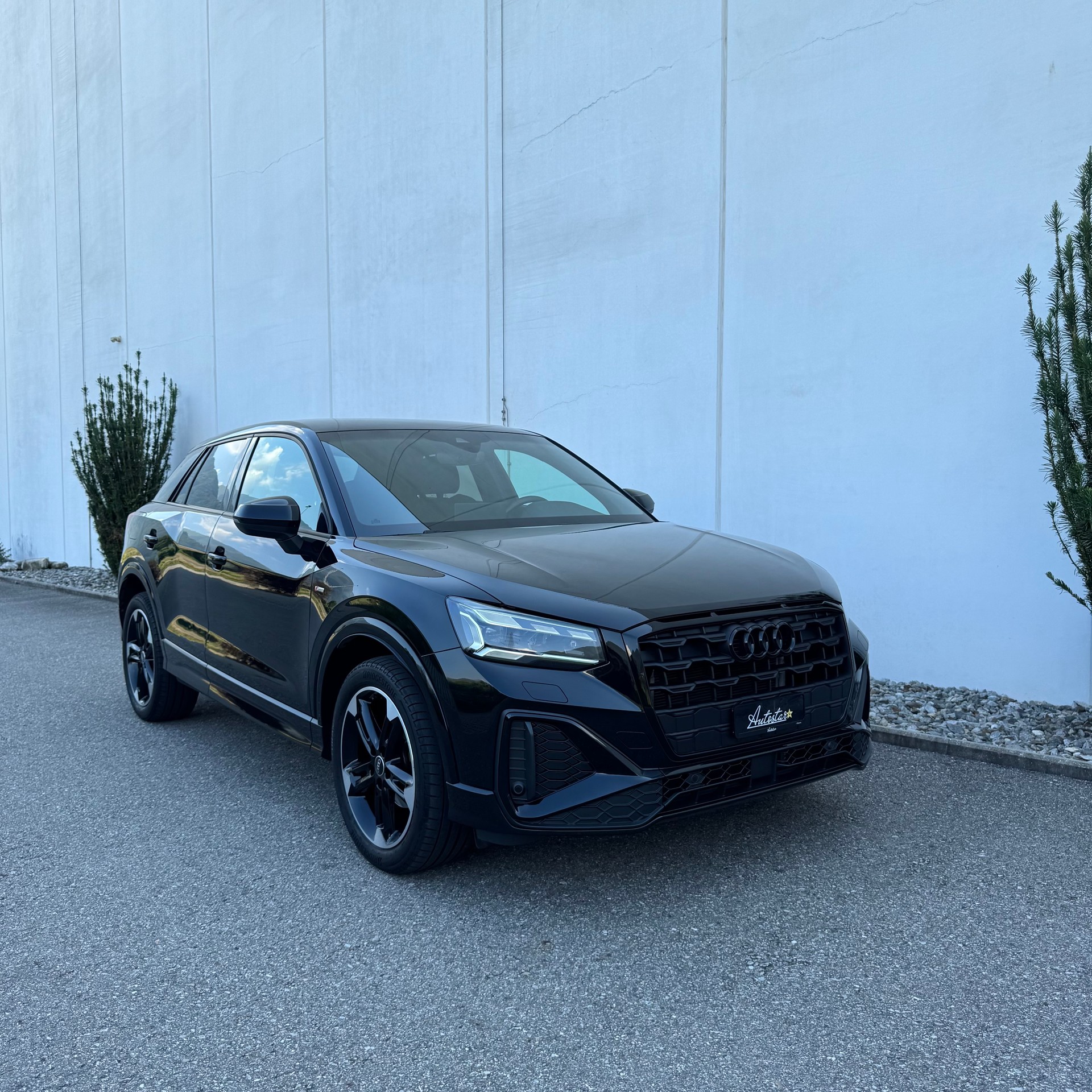 AUDI Q2 35 TFSI S line S-tronic *LEASING AB CHF 375.–/ 0.– ANZAHLUNG*-image-0