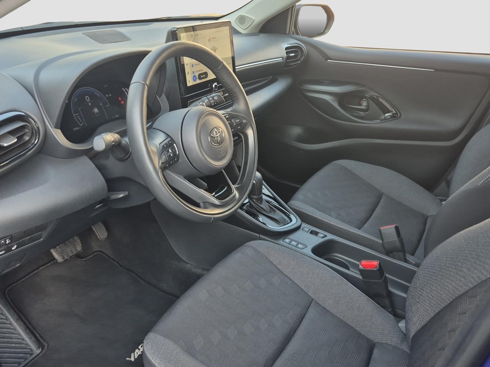 TOYOTA Yaris 1.5 VVT-i HSD Trend-image-10