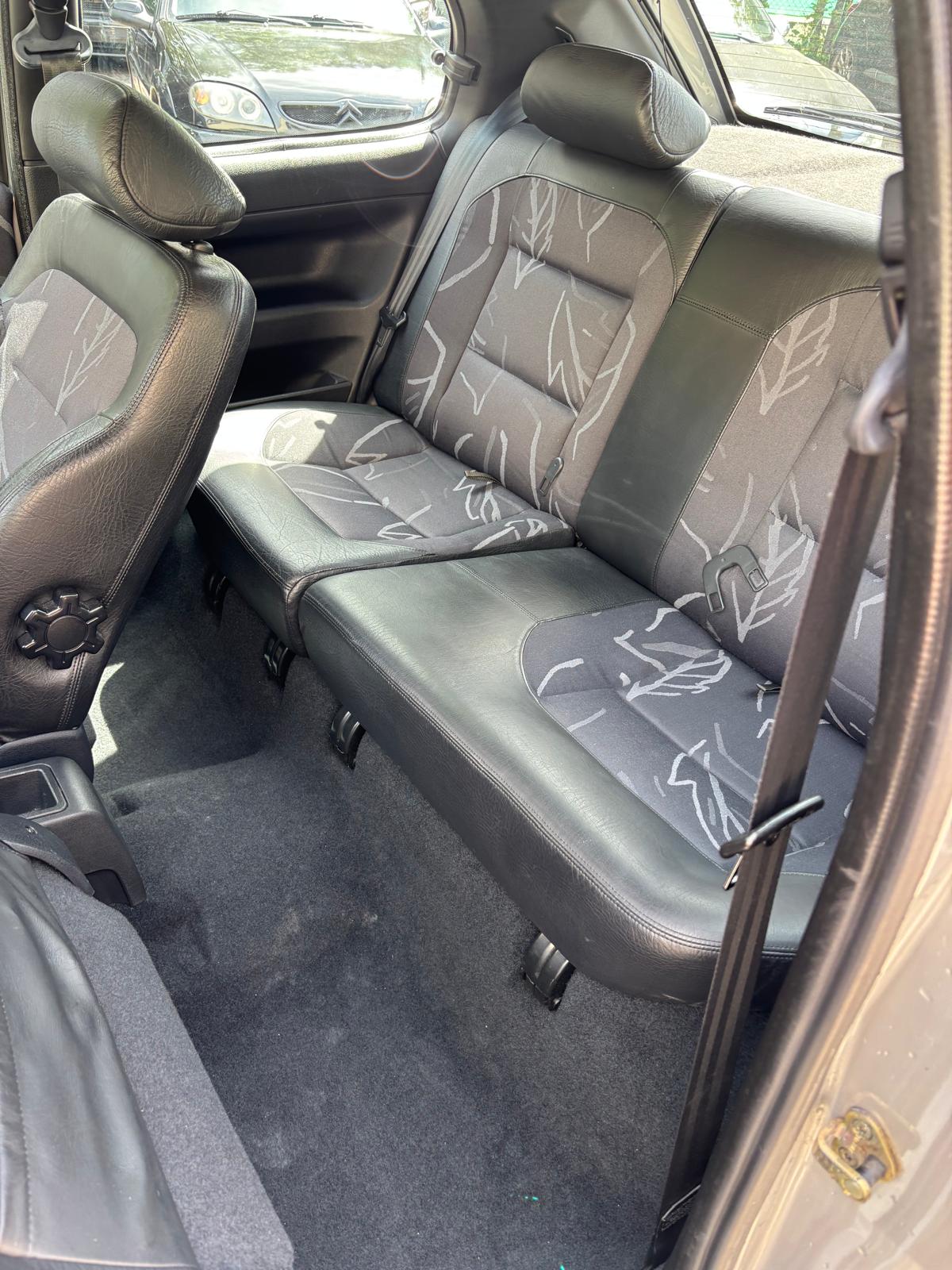 PEUGEOT 306 2.0 16V XSi-image-8