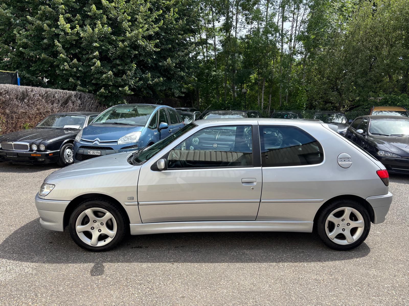 PEUGEOT 306 2.0 16V XSi-image-2