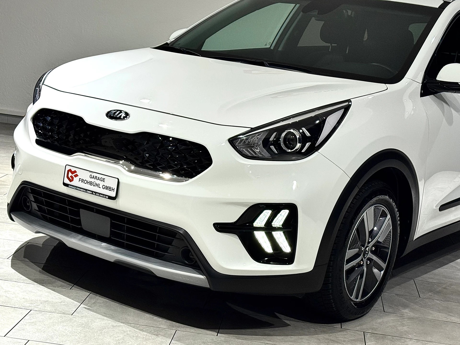 KIA KIA Niro 1.6GDi Hybrid Power DCT | 1.Hand | Werksgarantie |-image-8