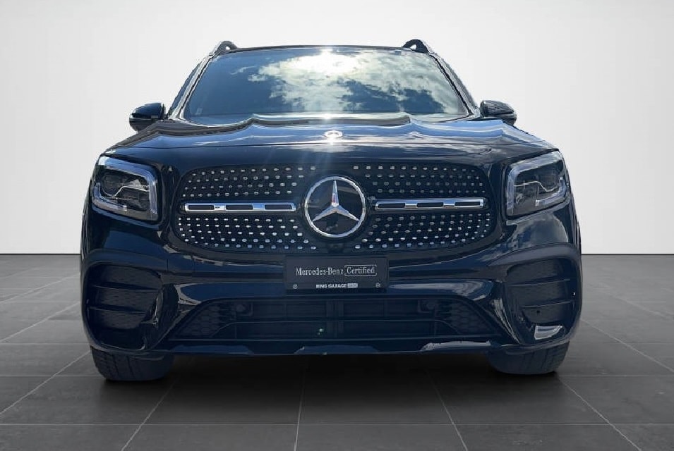 MERCEDES-BENZ GLB 220 d AMG Line 4matic-image-5