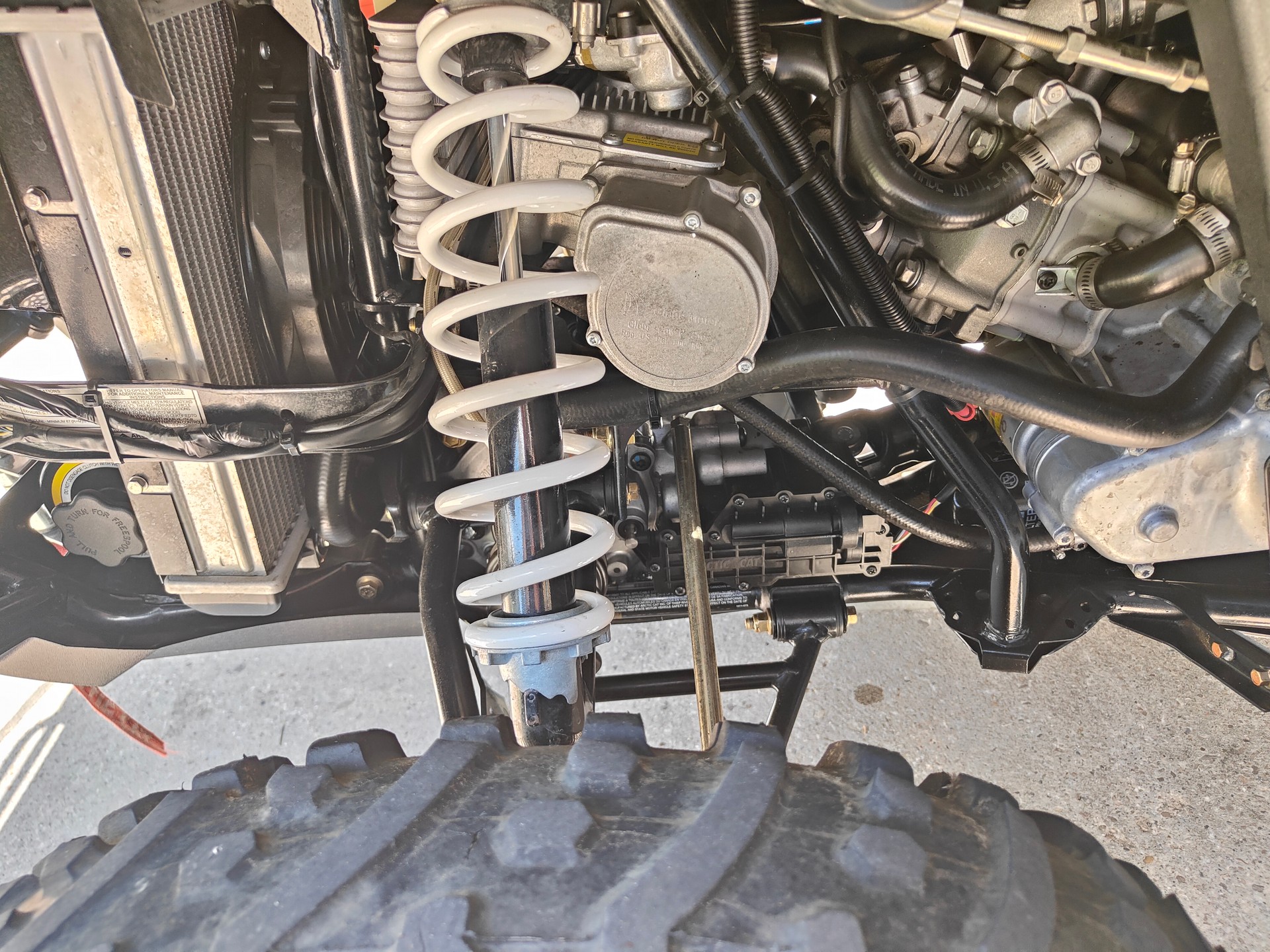 ARCTIC CAT 1000 TRV H2 EFI Cruiser A-image-11