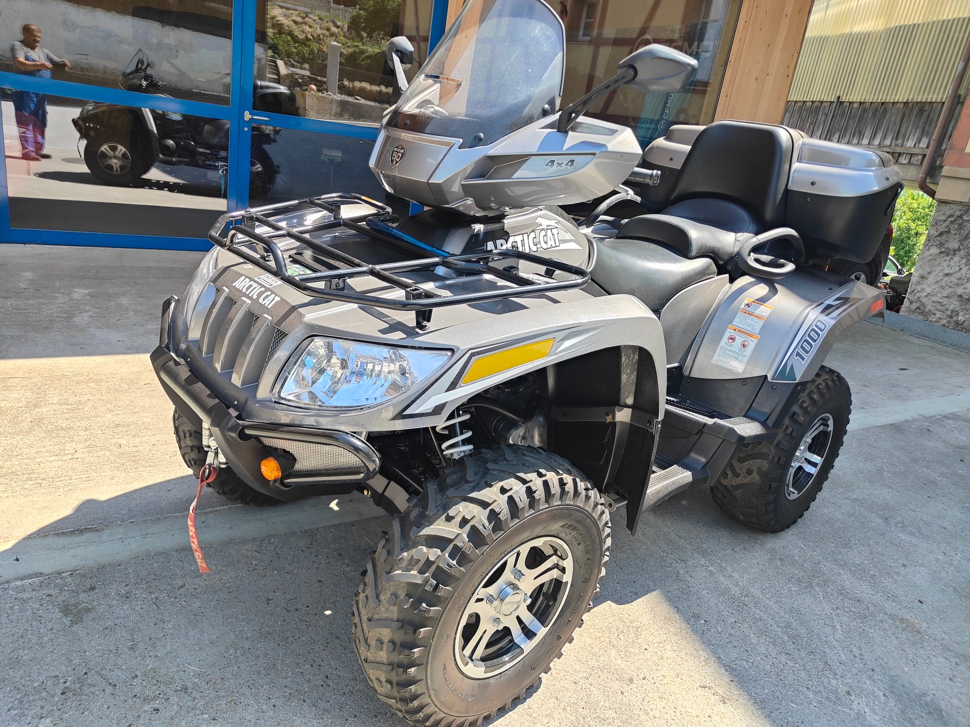 ARCTIC CAT 1000 TRV H2 EFI Cruiser A