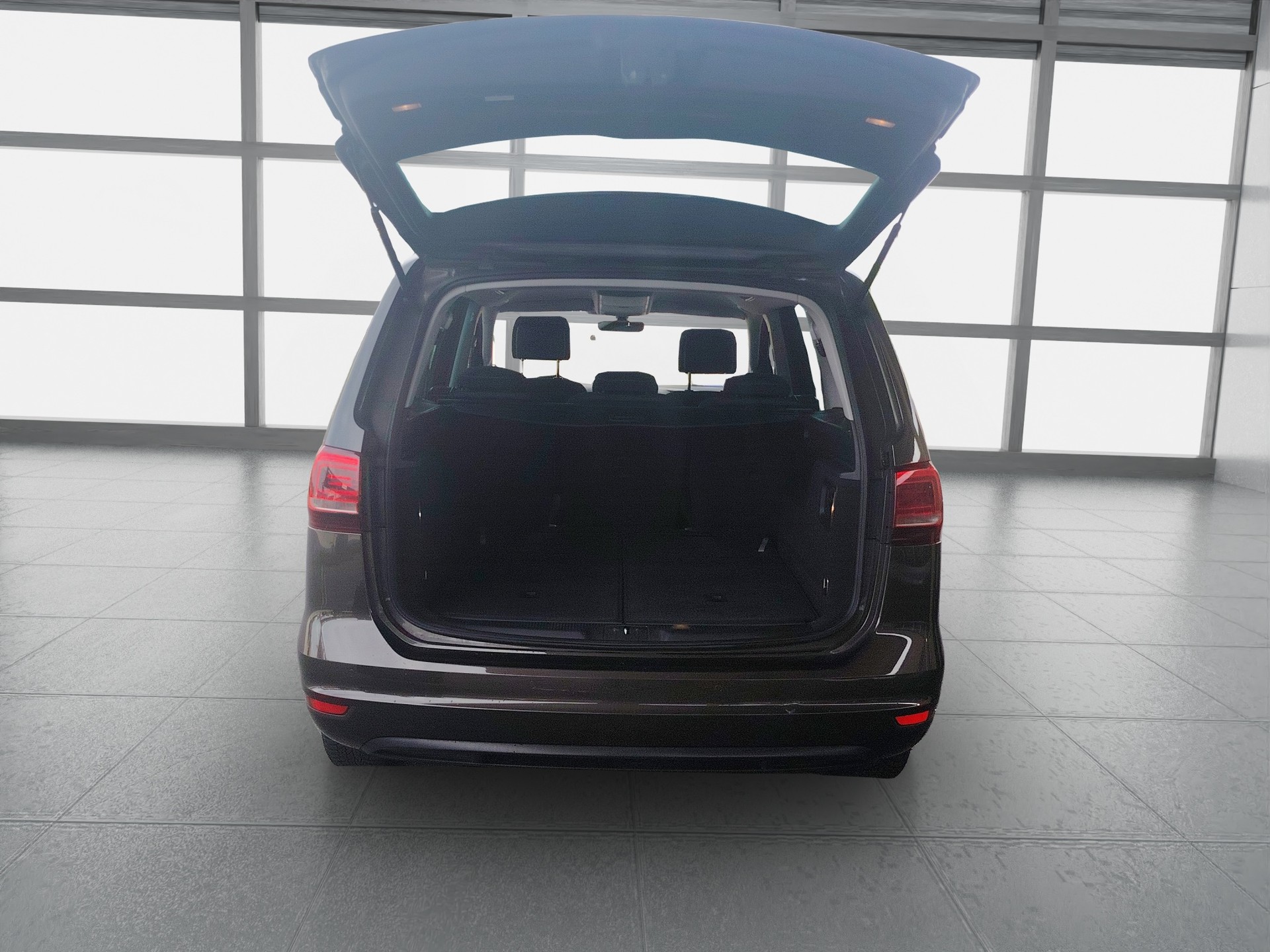 VW Sharan 2.0 TDI BMT Highline 4Motion-image-13