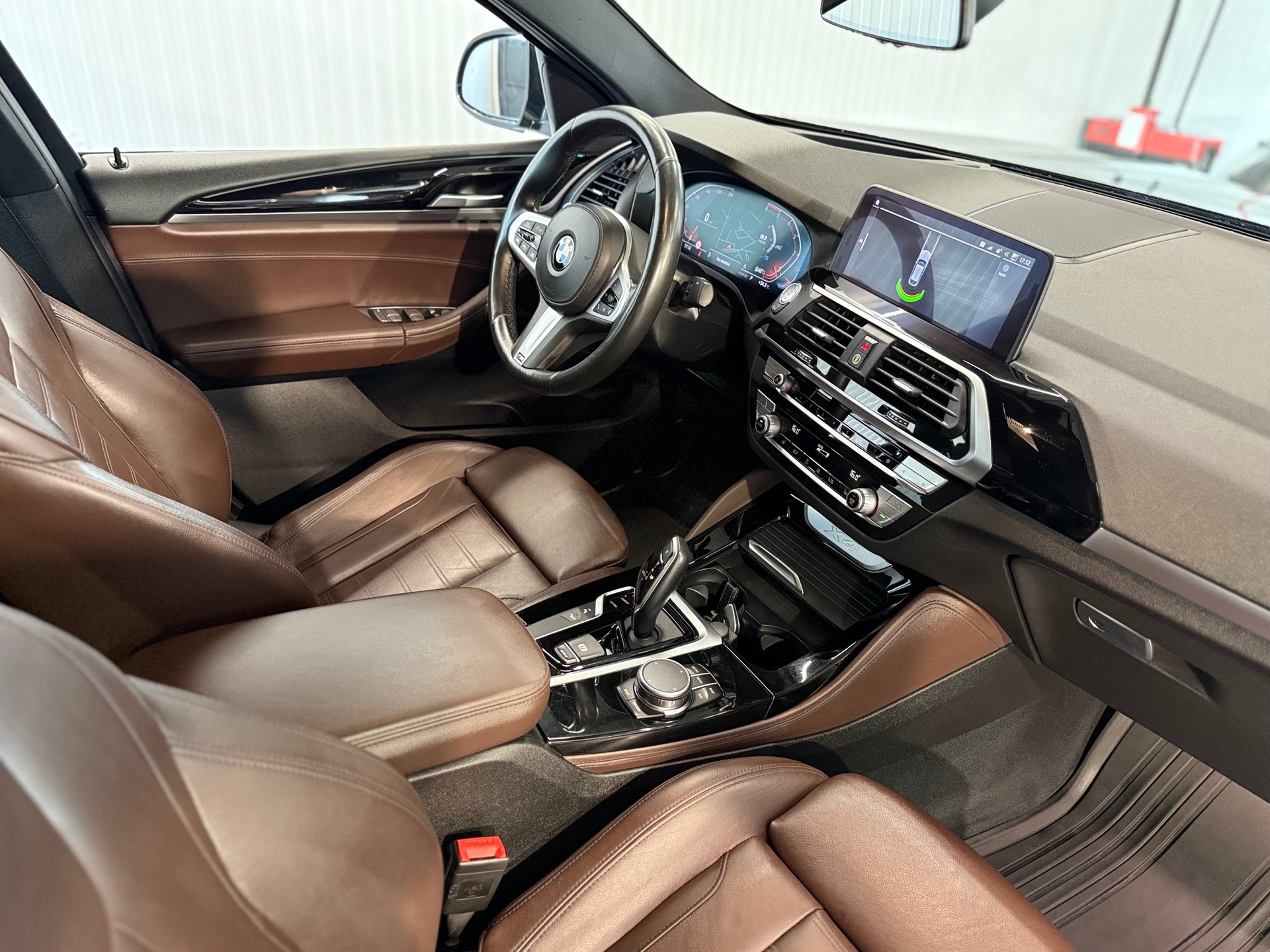 BMW X4 xDrive 20d xLine Steptronic-image-8