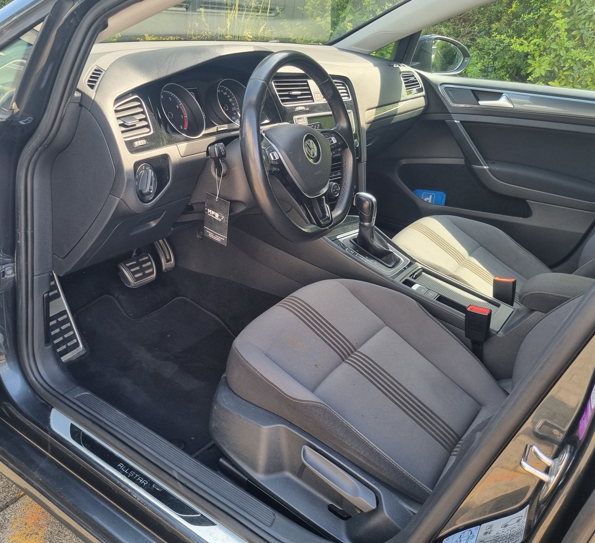 VW Golf Variant 1.4 TSI Allstar R-Line DSG-image-8