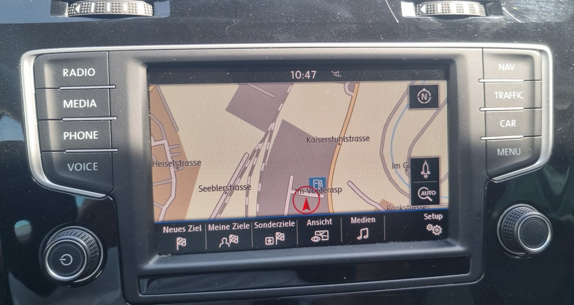 VW Golf Variant 1.4 TSI Allstar R-Line DSG-image-11