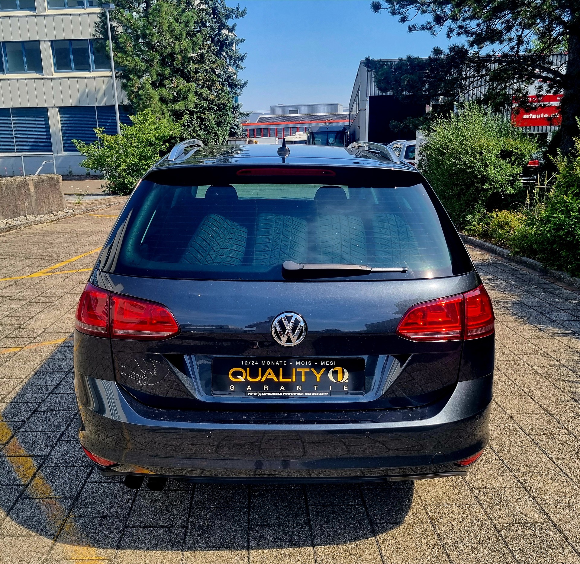 VW Golf Variant 1.4 TSI Allstar R-Line DSG-image-4
