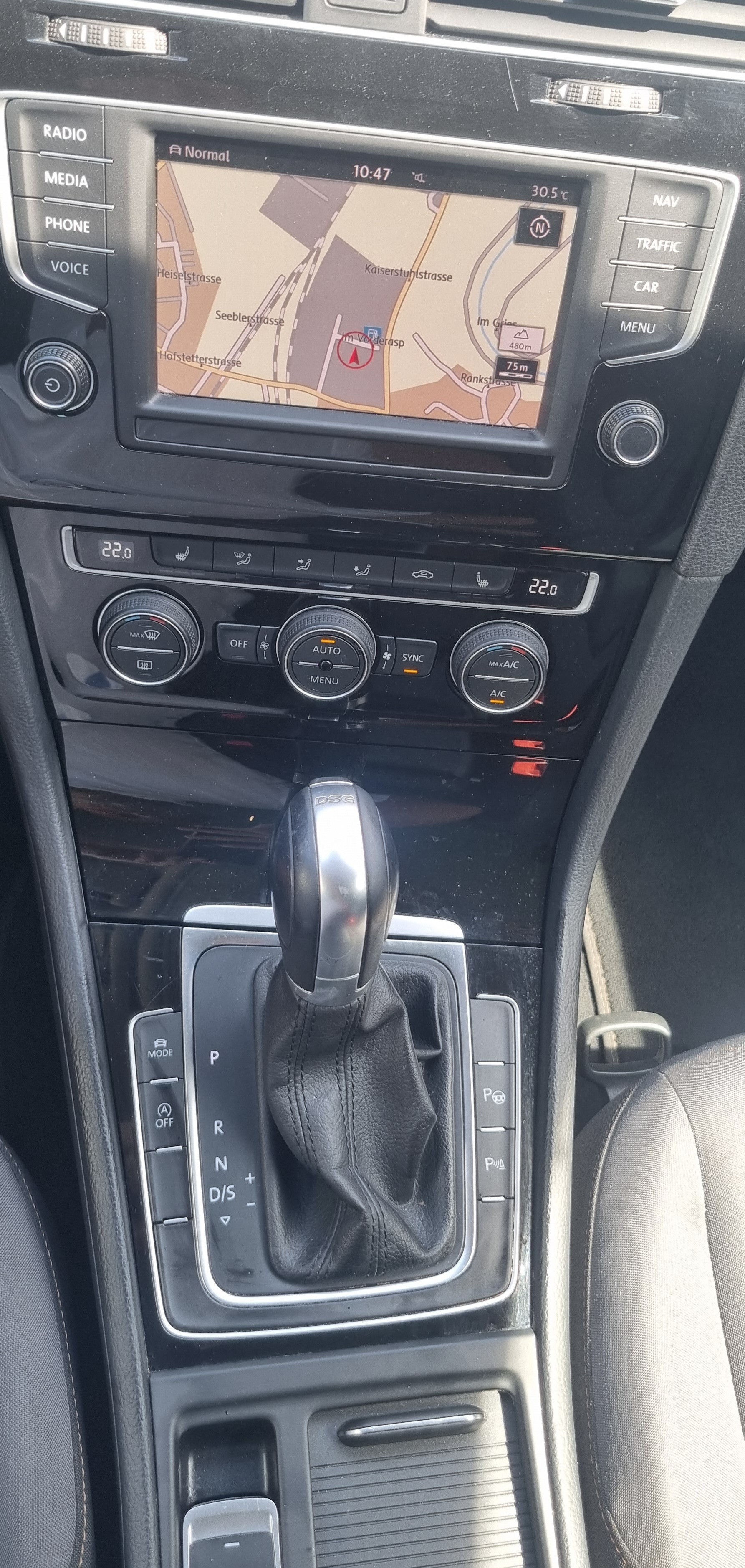VW Golf Variant 1.4 TSI Allstar R-Line DSG-image-12