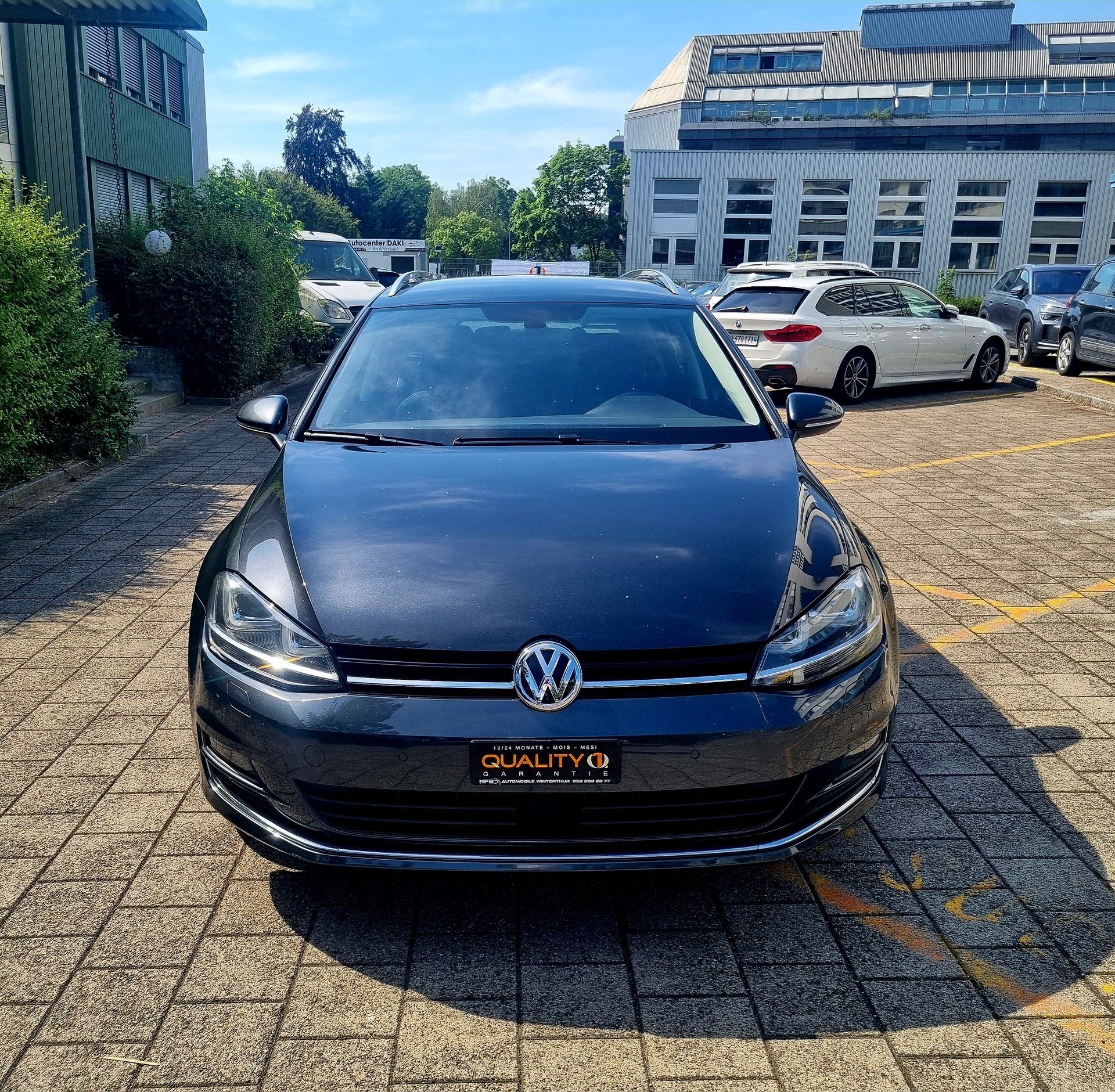 VW Golf Variant 1.4 TSI Allstar R-Line DSG-image-1