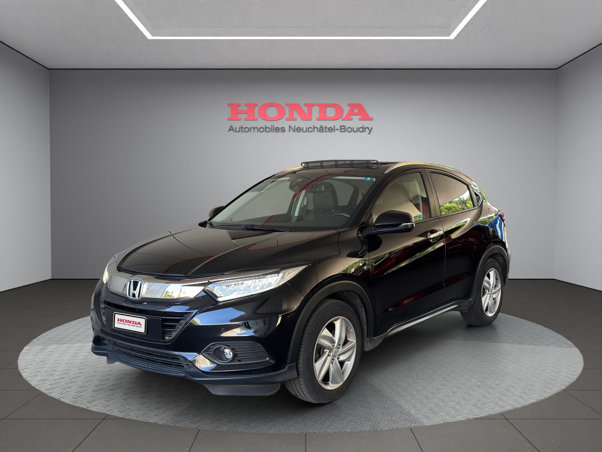 HONDA HR-V 1.5i-VTEC Executive-image-3