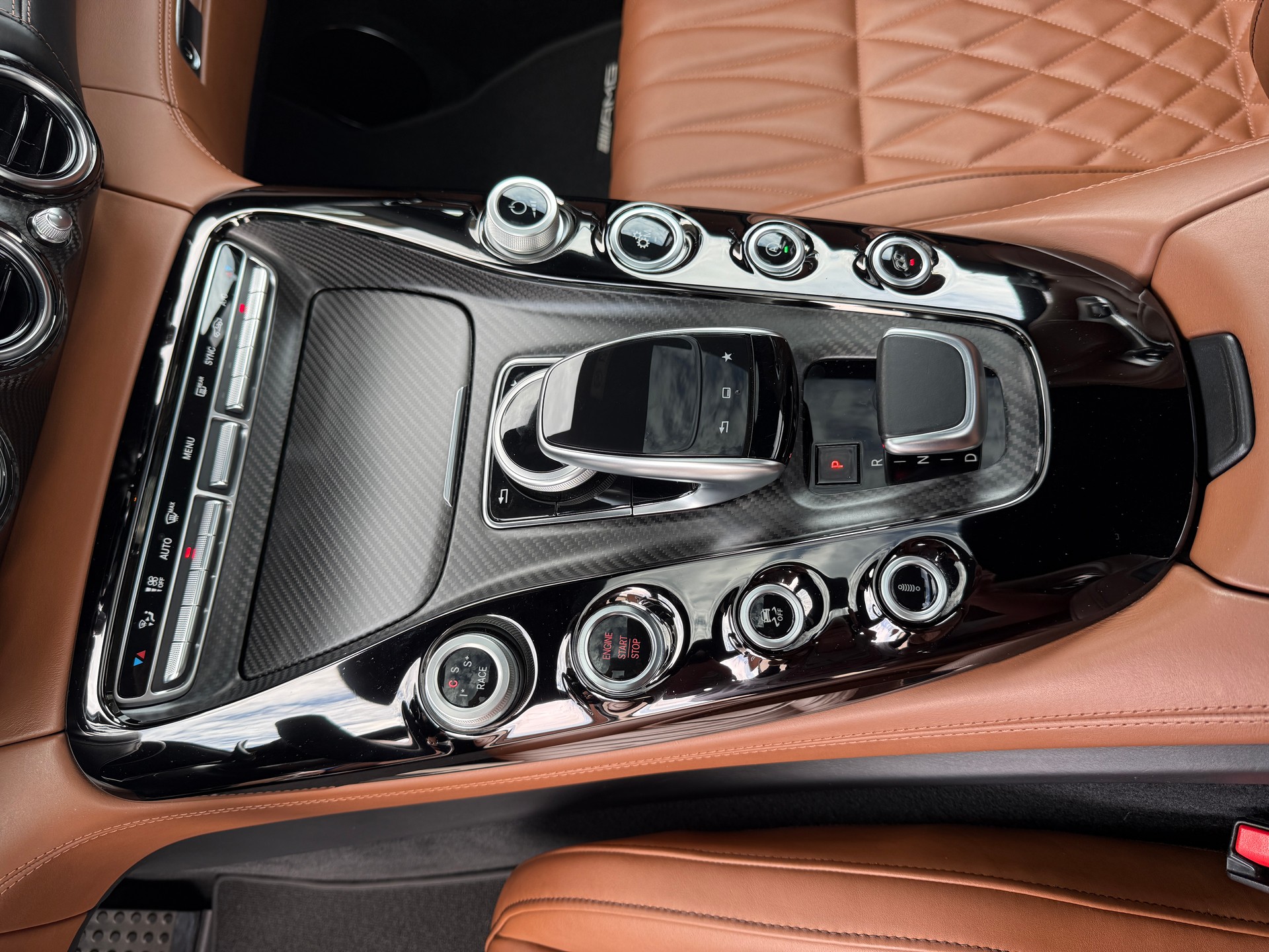 MERCEDES-BENZ AMG GT S 510PS mit top Ausstattung Automat-Speedshift DCT-image-9