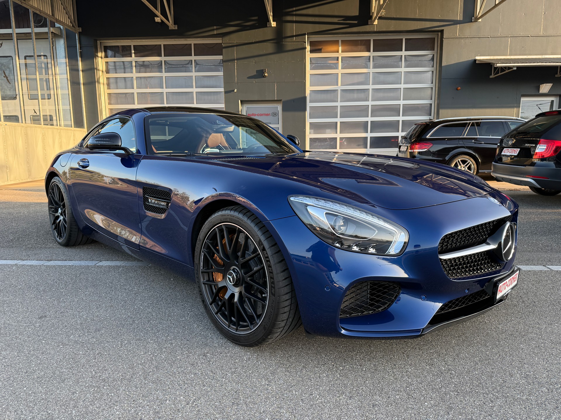 MERCEDES-BENZ AMG GT S 510PS mit top Ausstattung Automat-Speedshift DCT-image-5