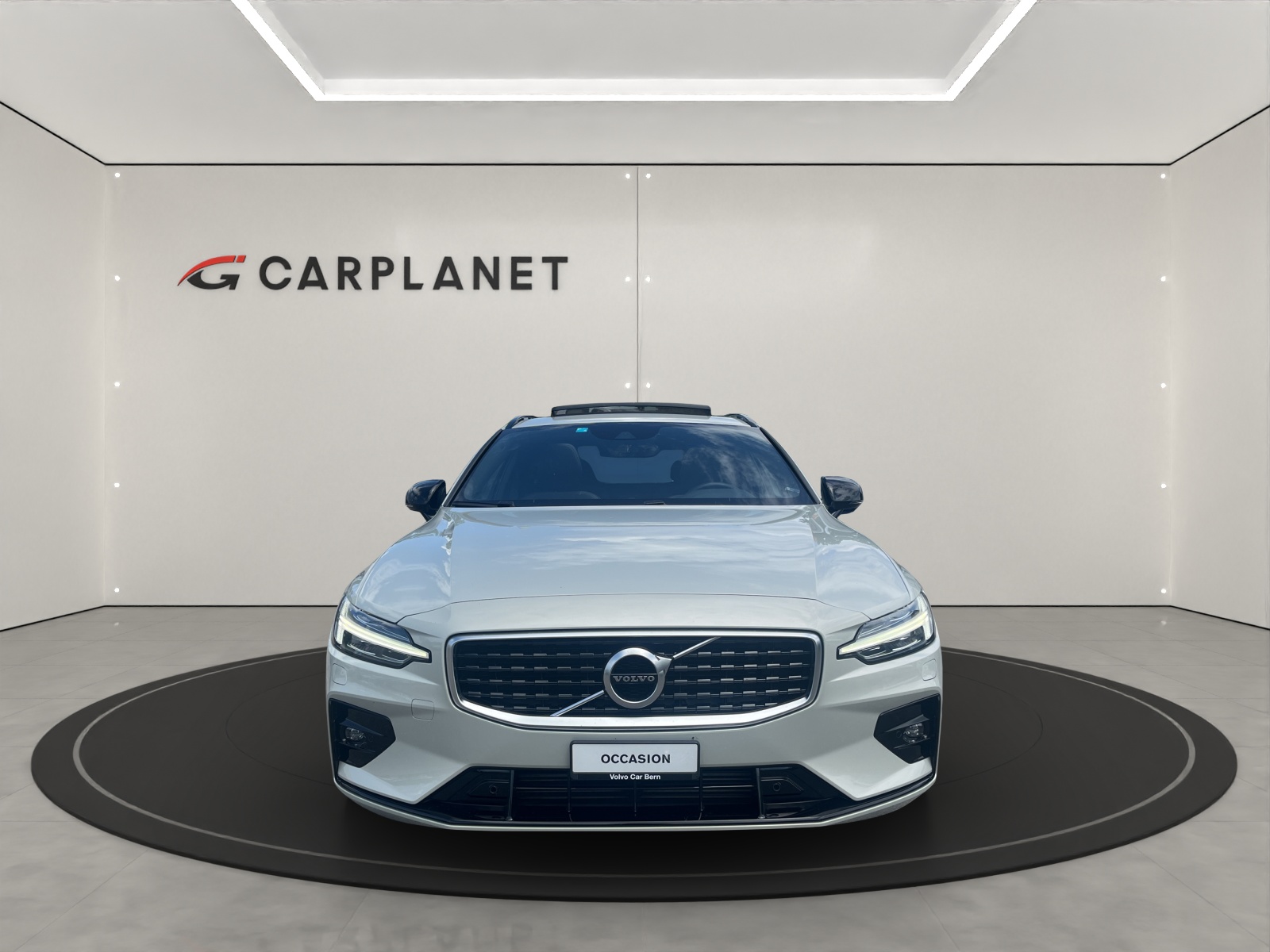 VOLVO V60 2.0 T5 R-Design-image-9