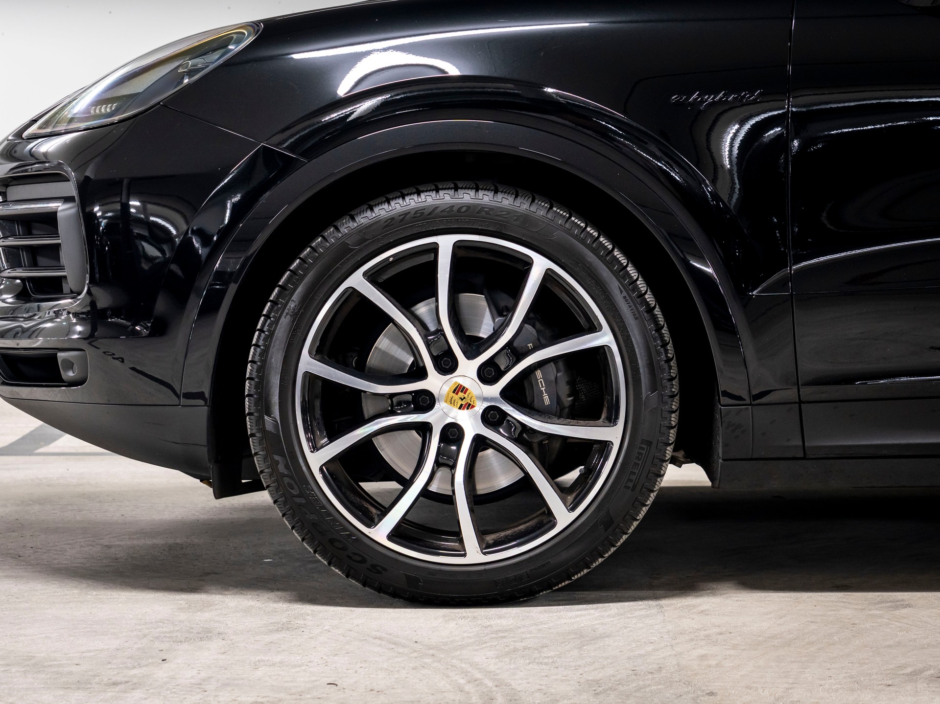 PORSCHE Cayenne E-Hybrid-image-7