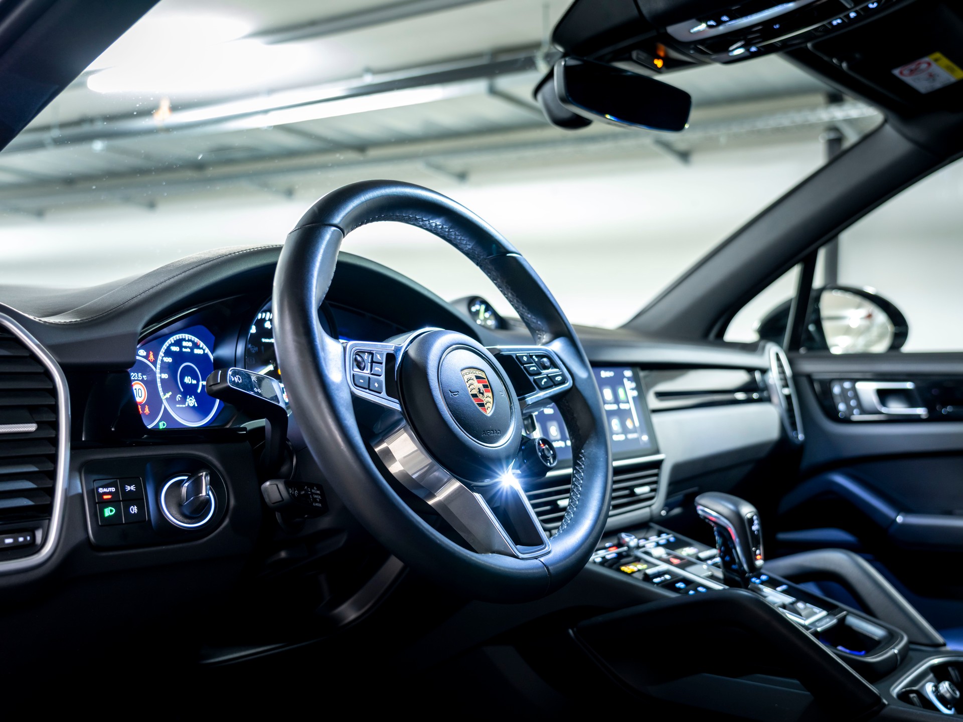 PORSCHE Cayenne E-Hybrid-image-15