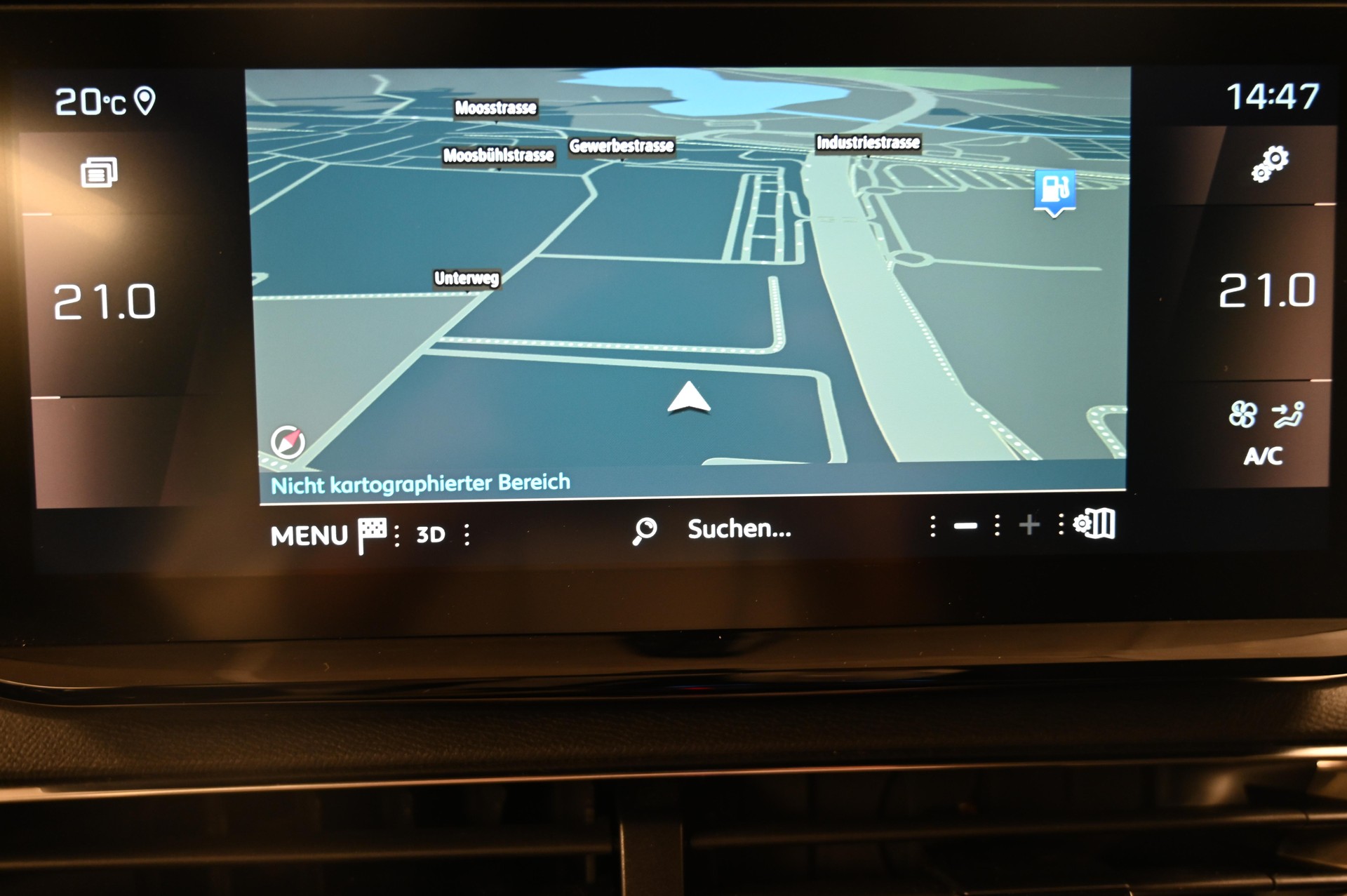 PEUGEOT 3008 1.2 PureTech GT Pack-image-11