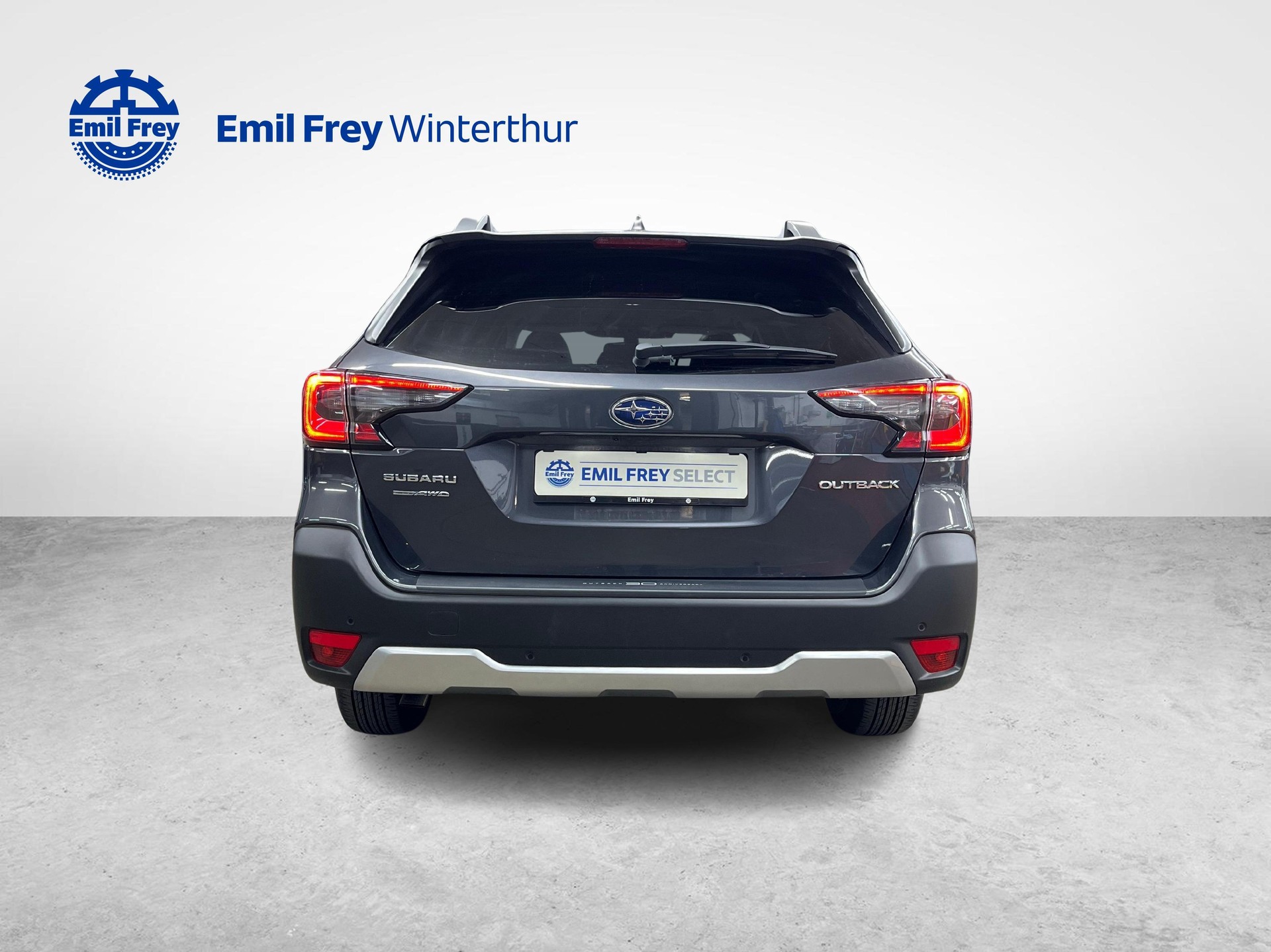 SUBARU Outback 2.5i 30th Anniversary Edition-image-3