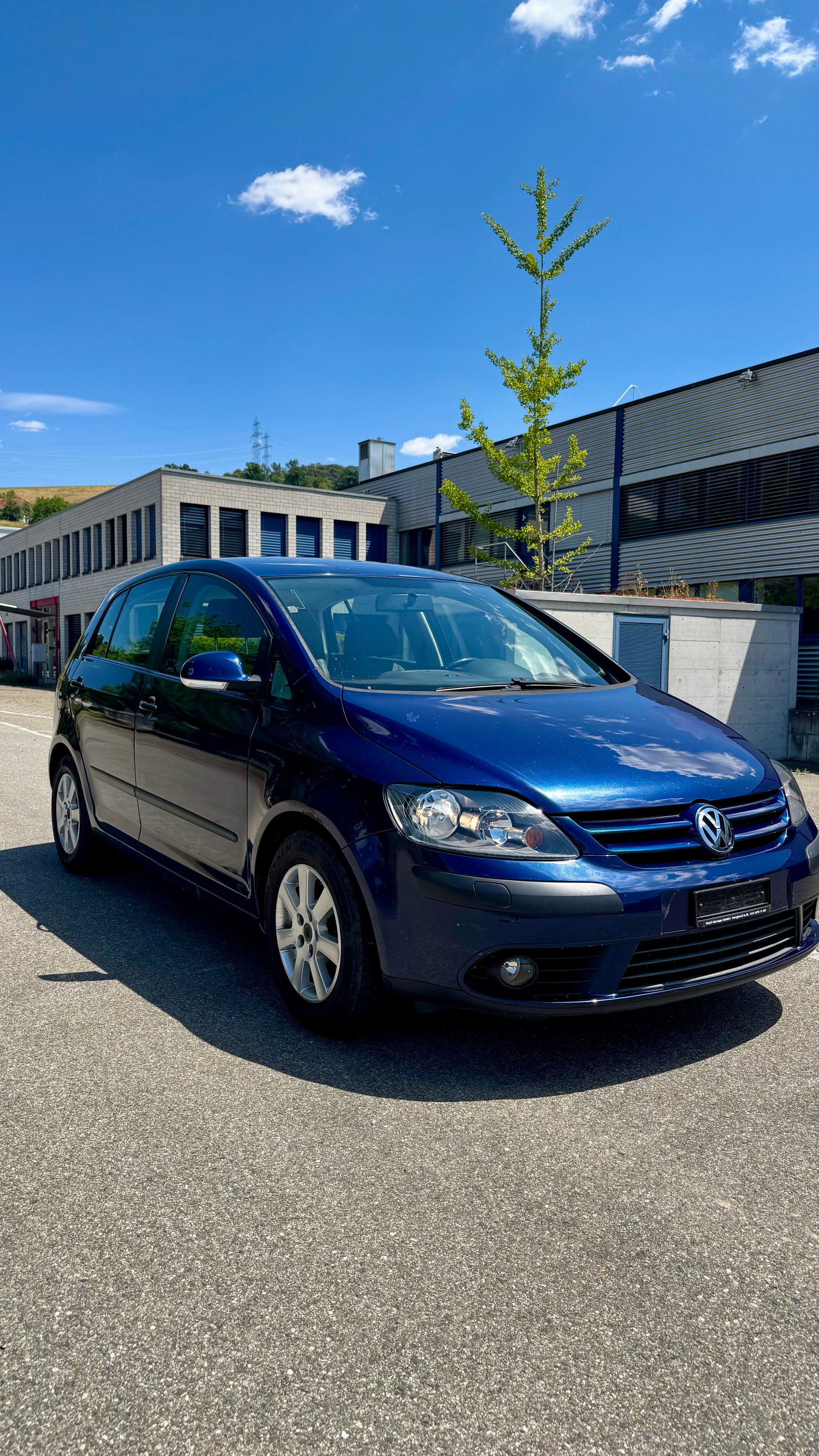 VW Golf Plus 2.0 TDI Sportline-image-10