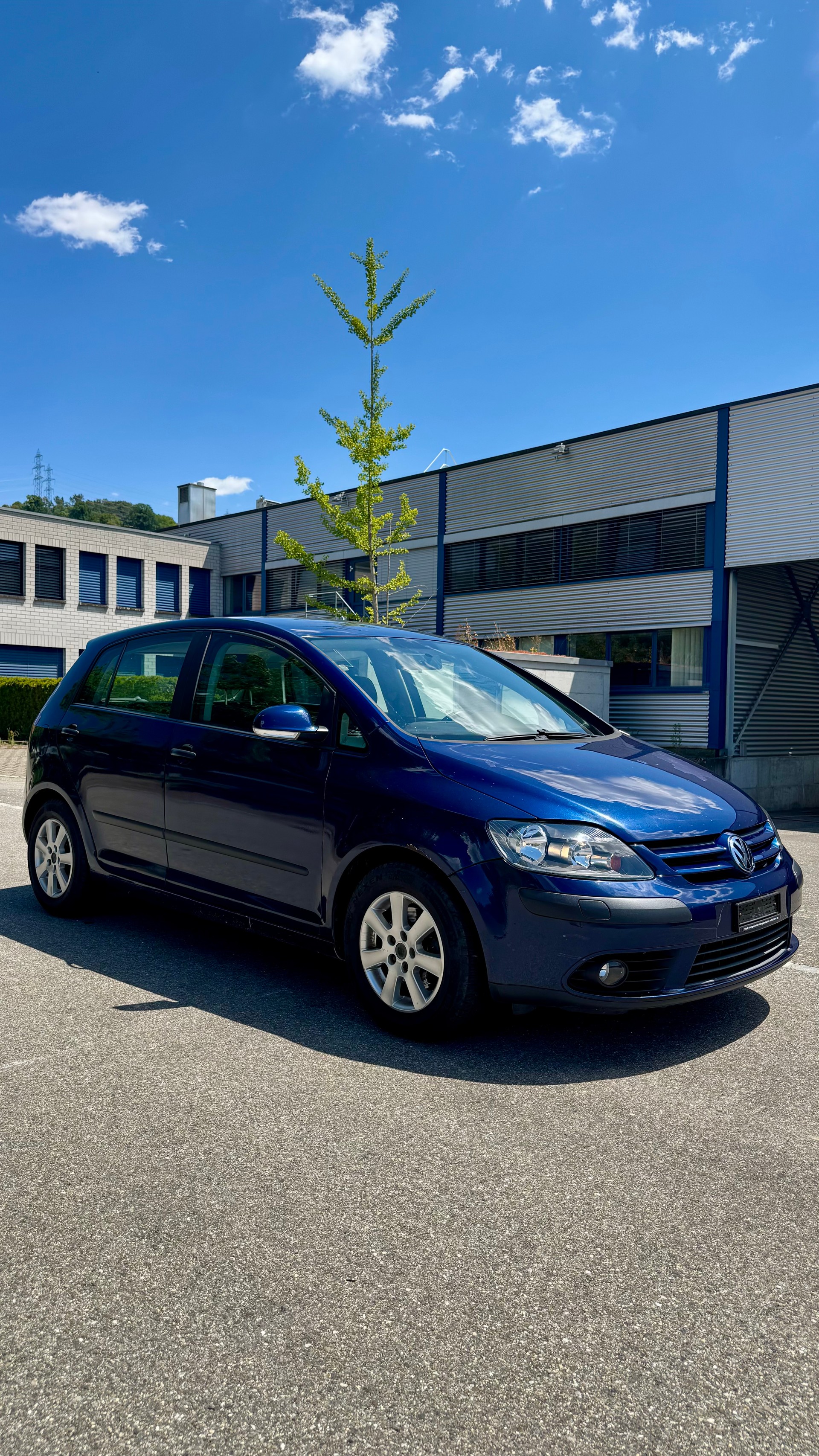 VW Golf Plus 2.0 TDI Sportline-image-9